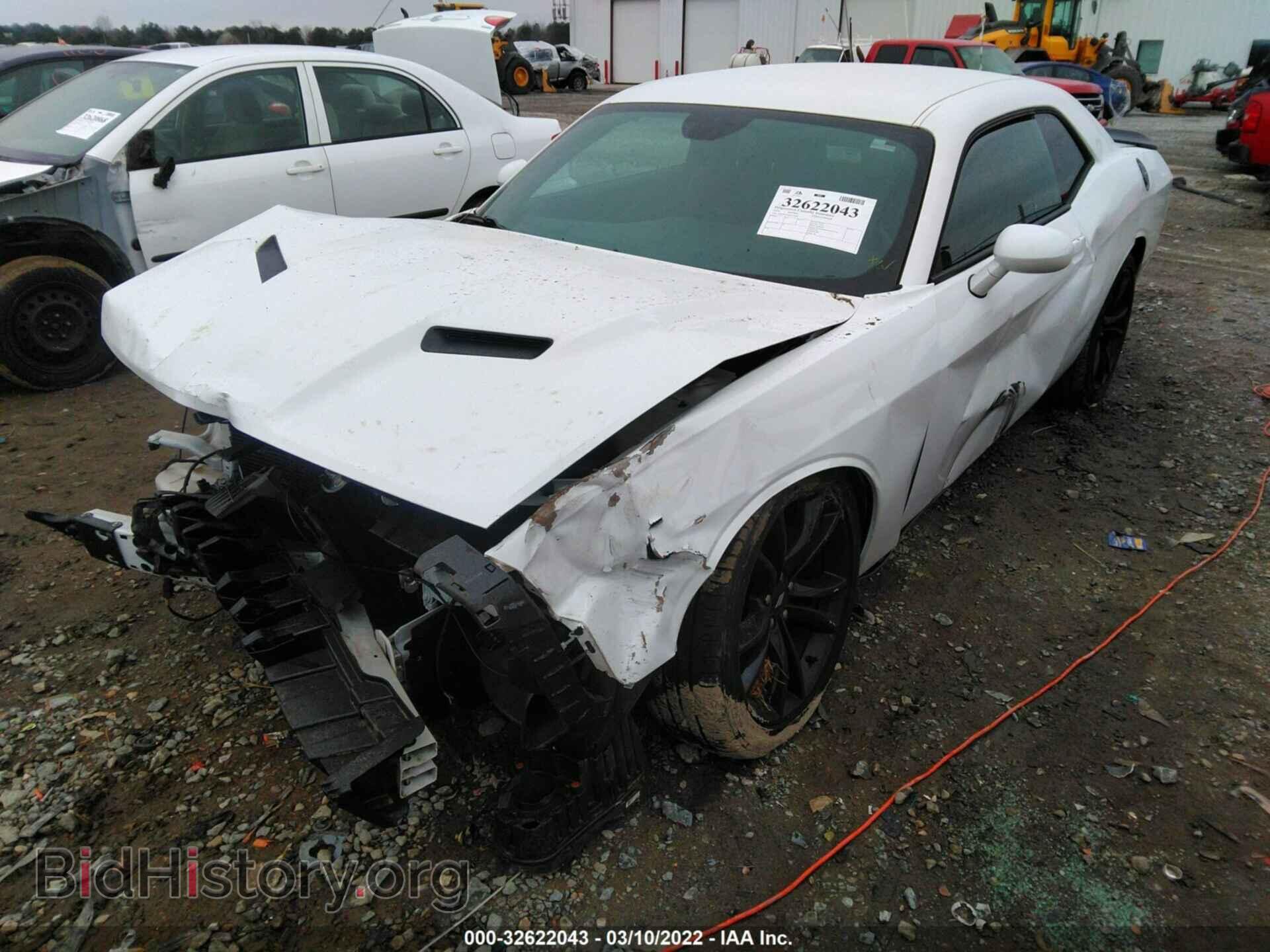 2018 DODGE CHALLENGER - VIN: 2C3CDZAG3JH131507 - Фото 2