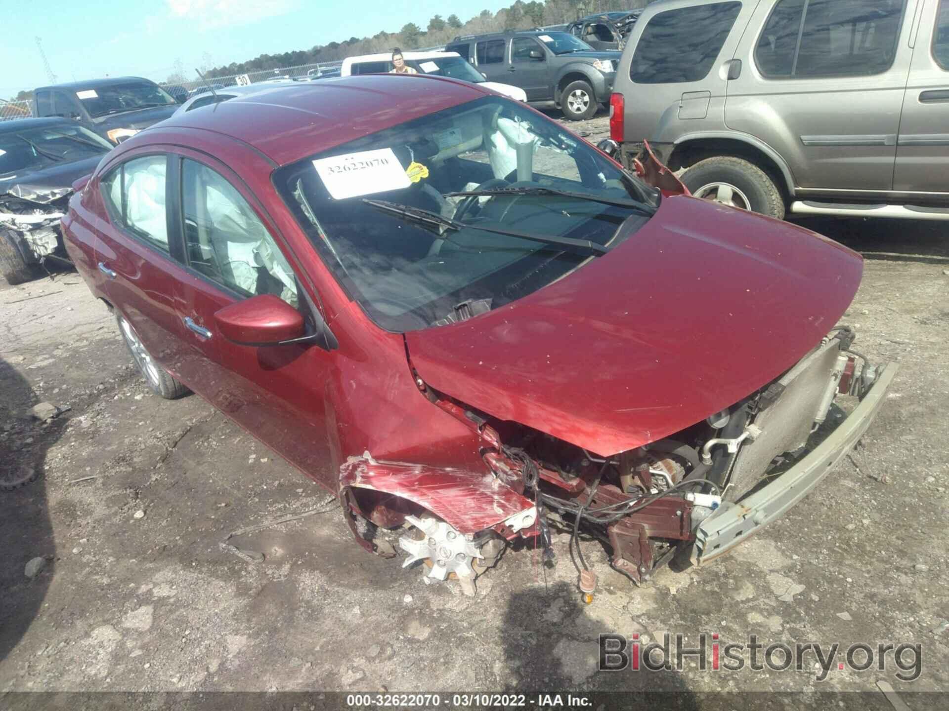 Photo 3N1CN7AP4JL833567 - NISSAN VERSA SEDAN 2018