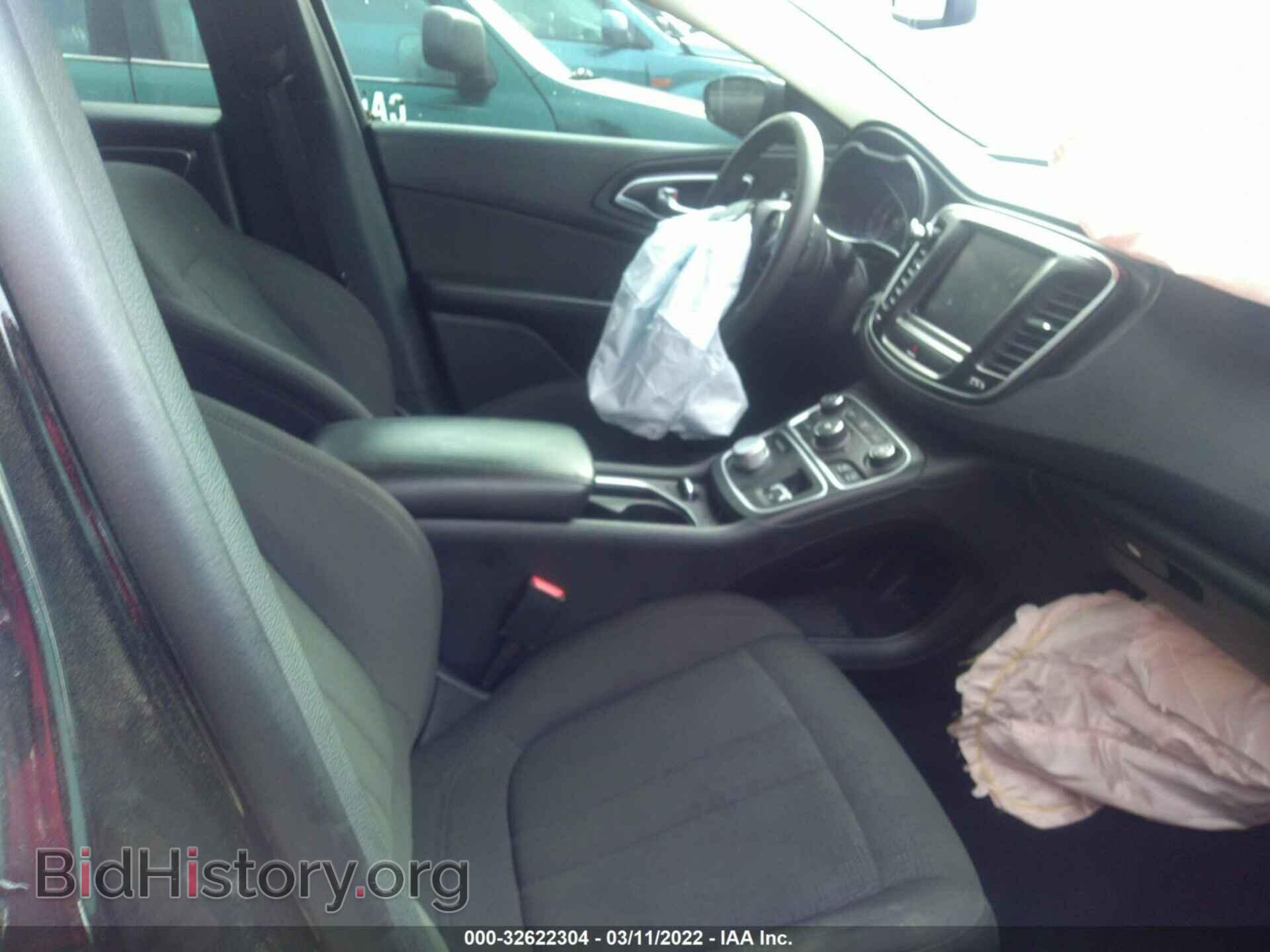 2016 CHRYSLER 200 - VIN: 1C3CCCAB5GN147860 - Фото 5
