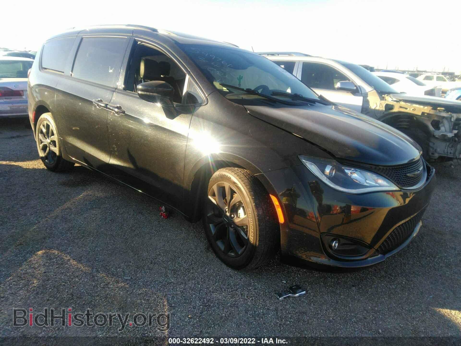 Фотография 2C4RC1GG0JR175041 - CHRYSLER PACIFICA 2018