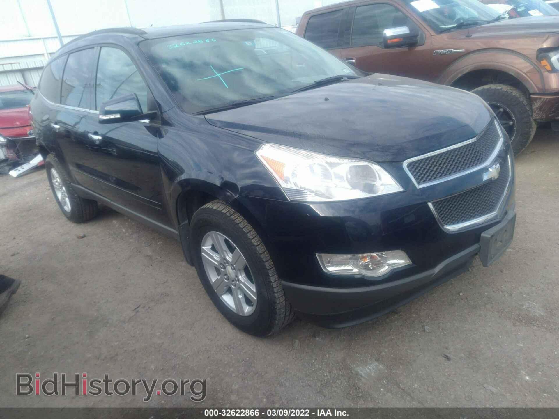 Photo 1GNKRGED6CJ165964 - CHEVROLET TRAVERSE 2012