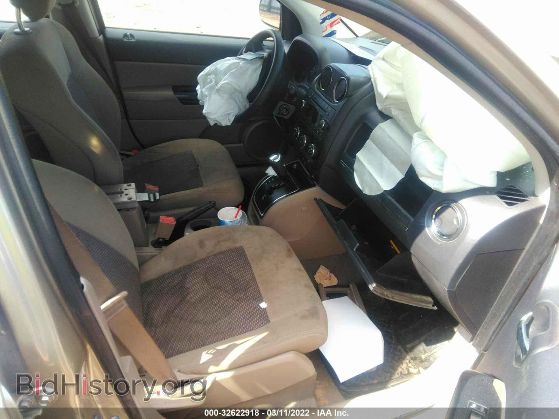2010 JEEP COMPASS - VIN: 1J4NT4FB1AD604805 - Фото 5