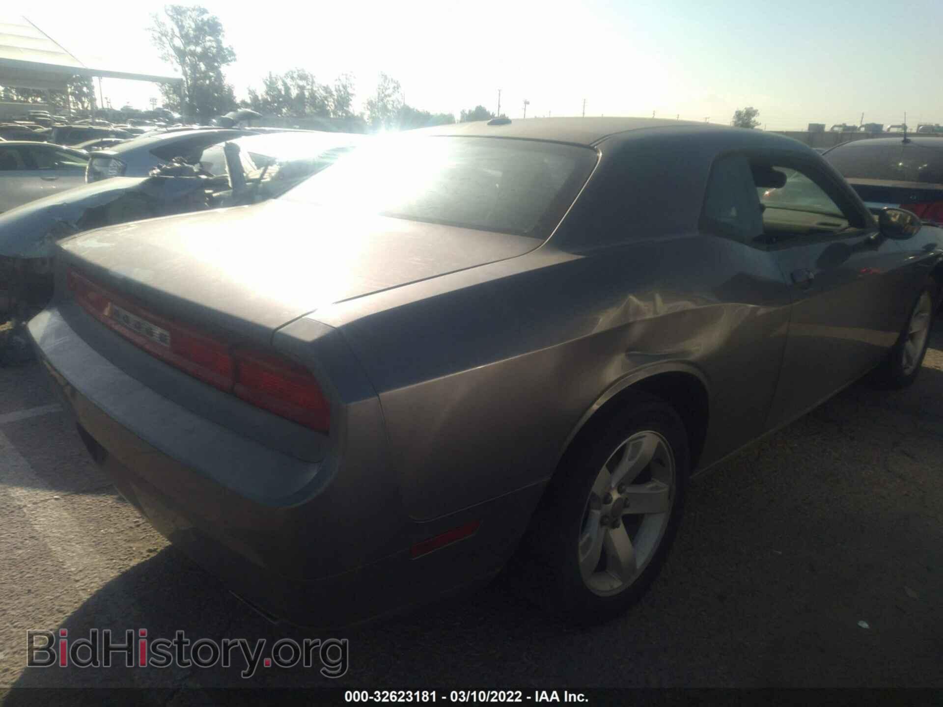 2011 DODGE CHALLENGER - VIN: 2B3CJ4DGXBH602705 - Фото 4