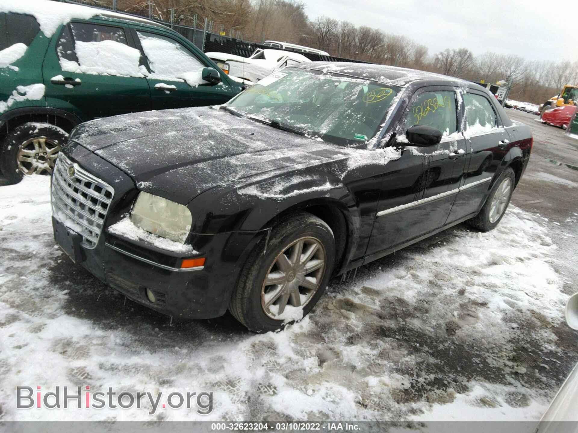 2009 CHRYSLER 300 - VIN: 2C3LA53VX9H506754 - Фото 2