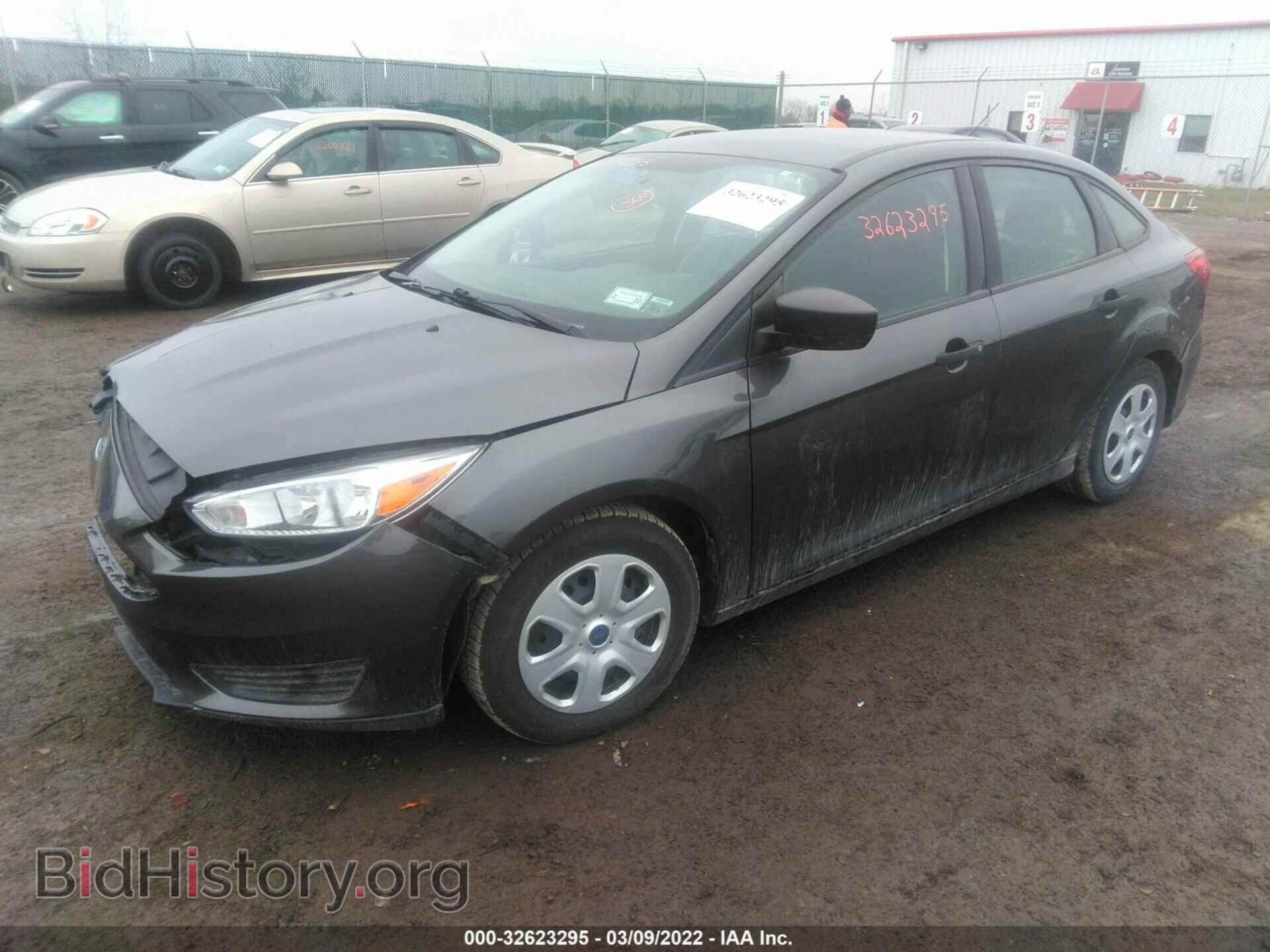 2015 FORD FOCUS - VIN: 1FADP3E24FL342802 - Photo 2