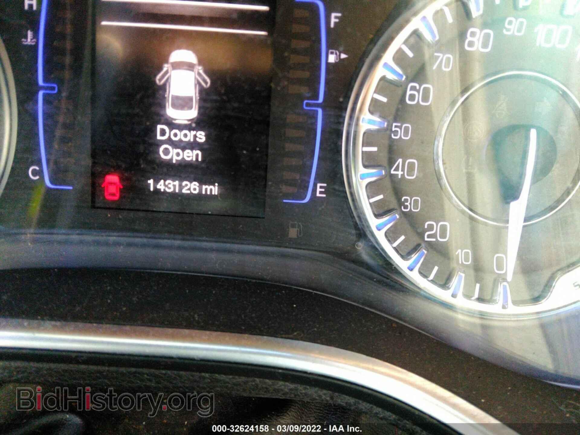2015 CHRYSLER 200 - VIN: 1C3CCCAB7FN599047 - Фото 7