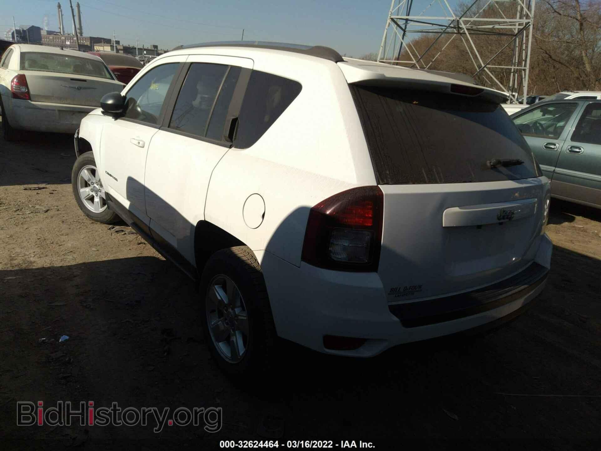 2015 JEEP COMPASS - VIN: 1C4NJCBA8FD273232 - Фото 3