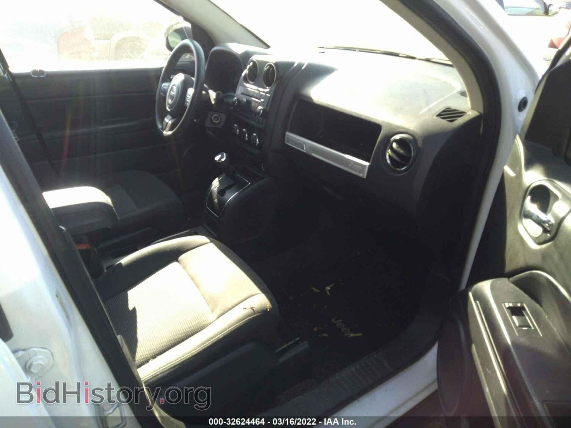 2015 JEEP COMPASS - VIN: 1C4NJCBA8FD273232 - Фото 5