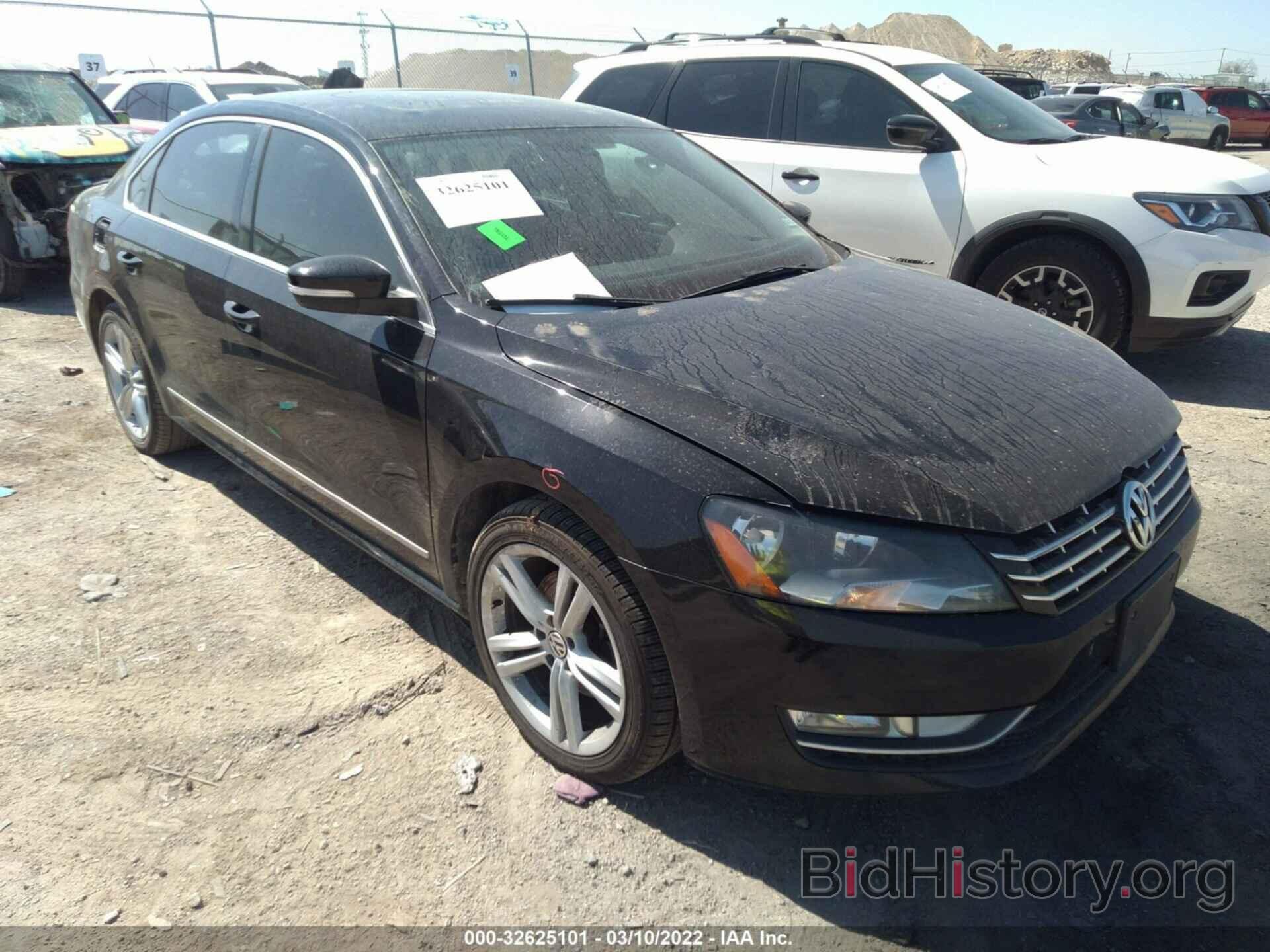 Photo 1VWBN7A30DC061667 - VOLKSWAGEN PASSAT 2013