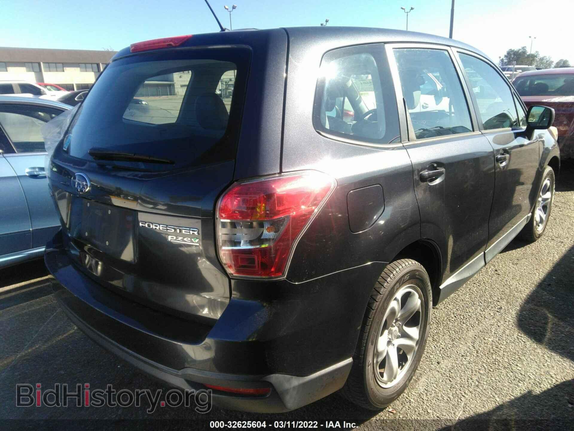 2014 SUBARU FORESTER - VIN: JF2SJAAC2EH459318 - Фото 4