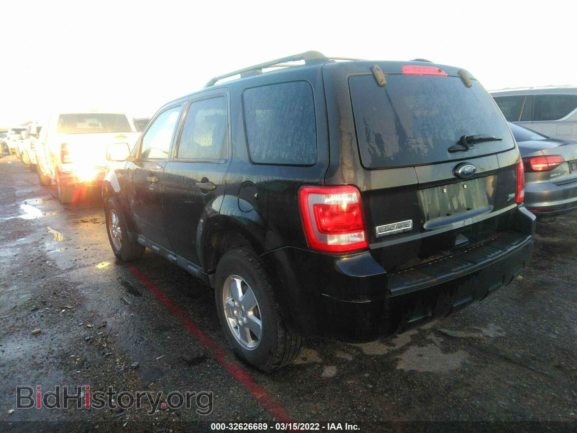 2011 FORD ESCAPE - VIN: 1FMCU0DG8BKB96362 - Фото 3