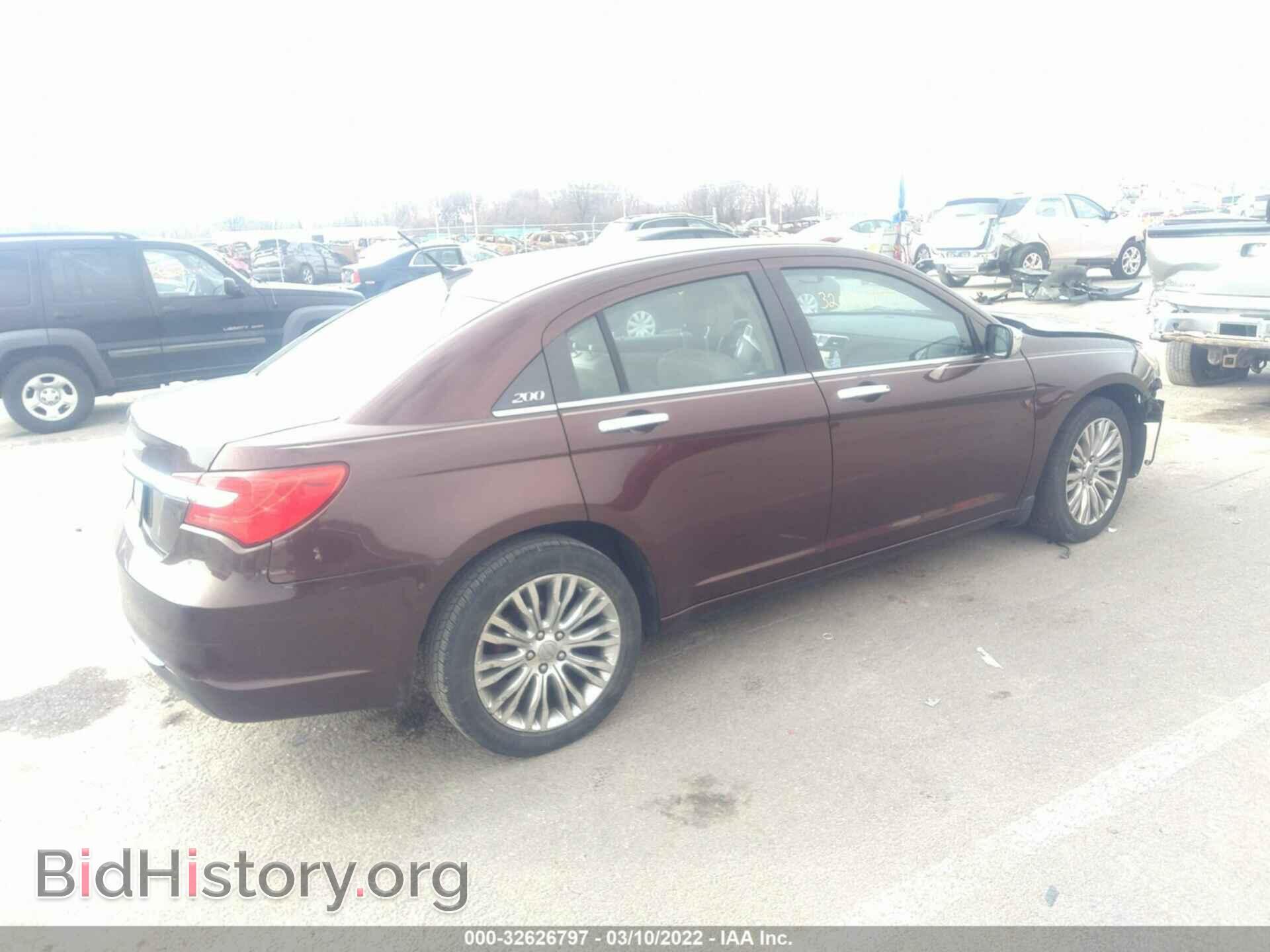 2012 CHRYSLER 200 - VIN: 1C3CCBCG2CN249632 - Фото 4
