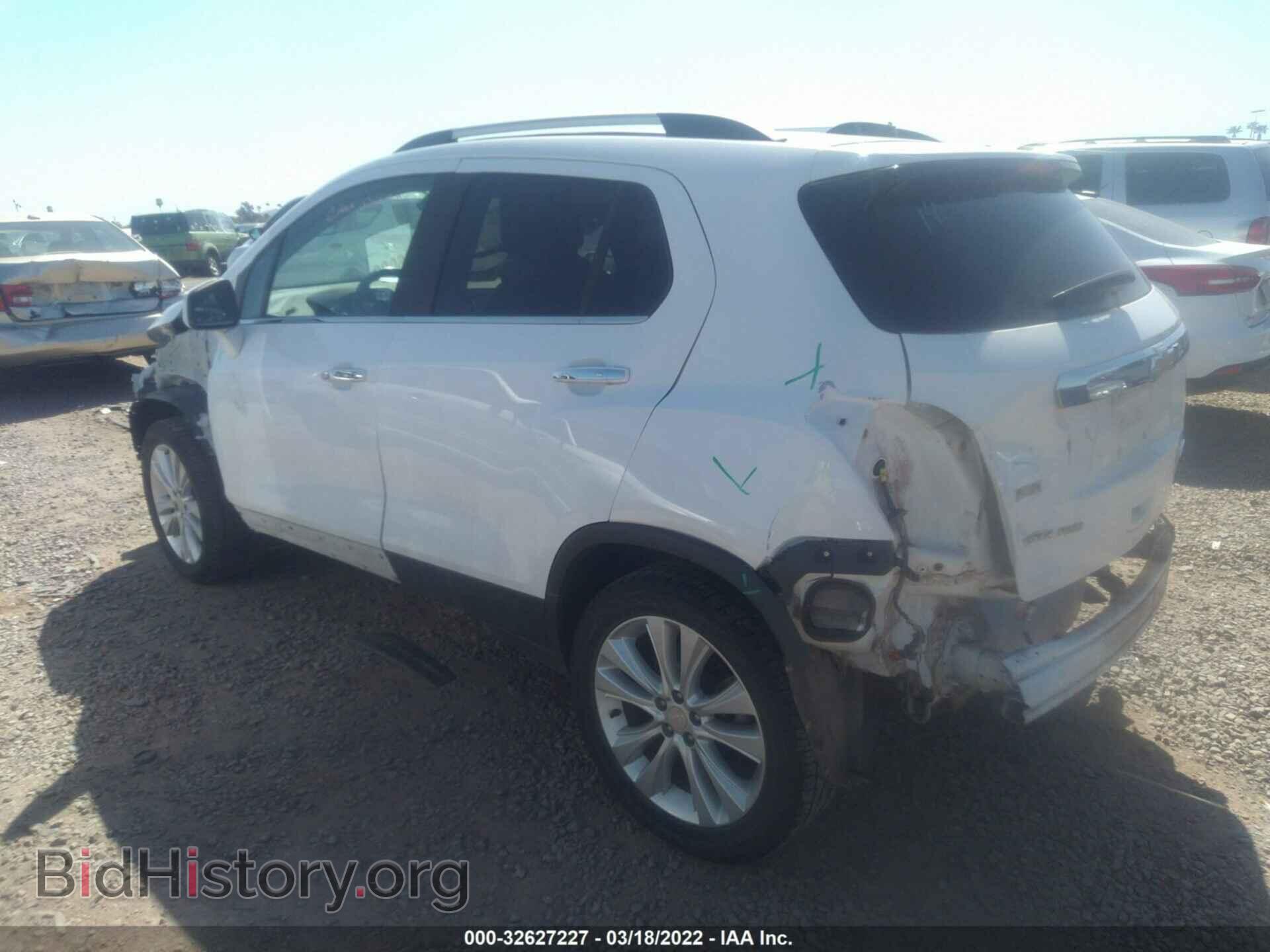 2018 CHEVROLET TRAX - VIN: 3GNCJRSB5JL150291 - Фото 3