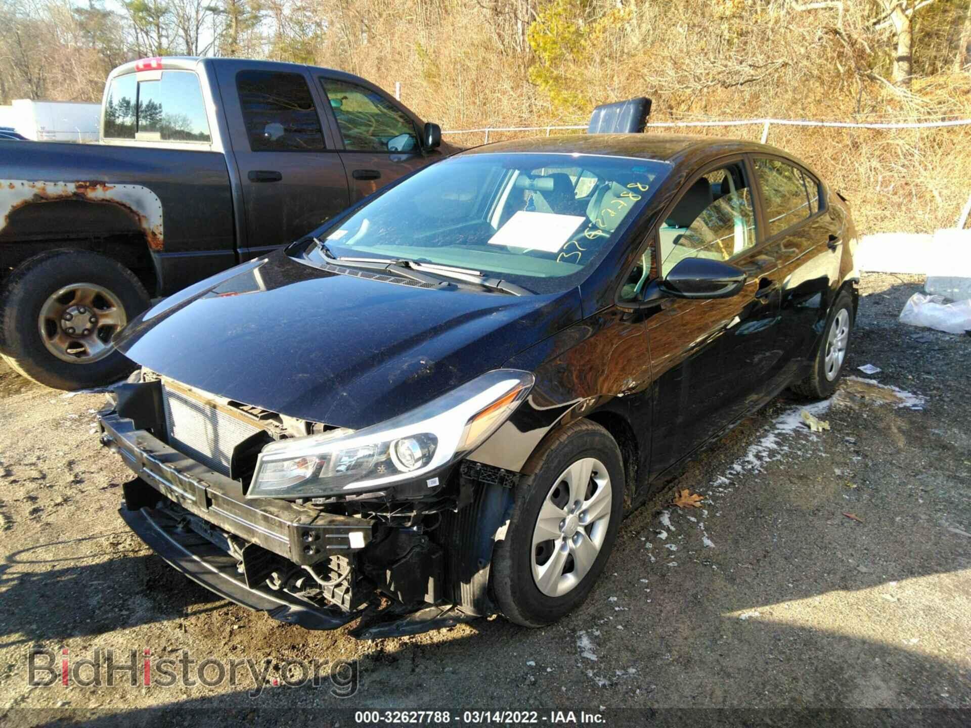 2017 KIA FORTE - VIN: 3KPFK4A73HE077116 - Фото 2