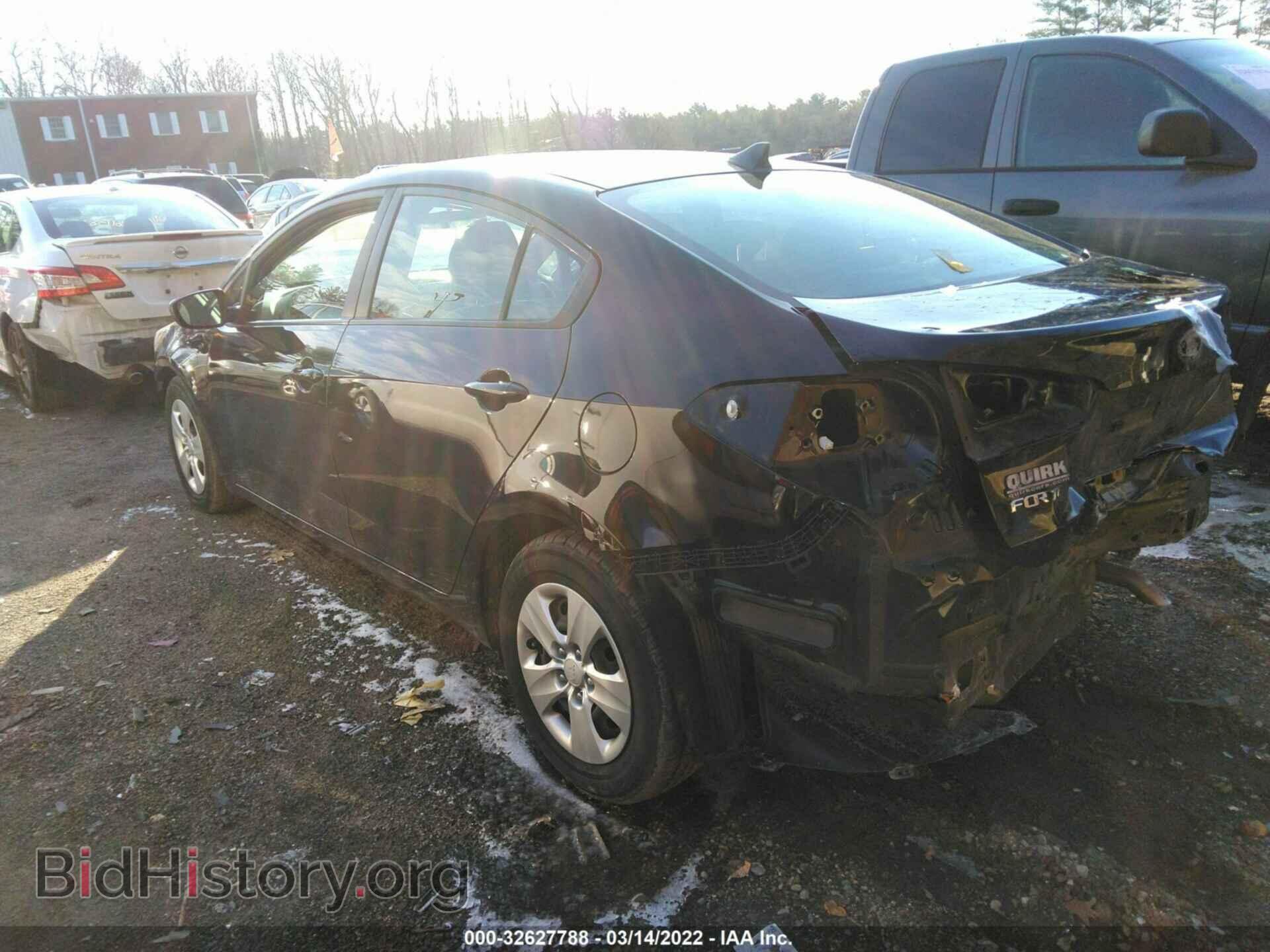 2017 KIA FORTE - VIN: 3KPFK4A73HE077116 - Фото 3