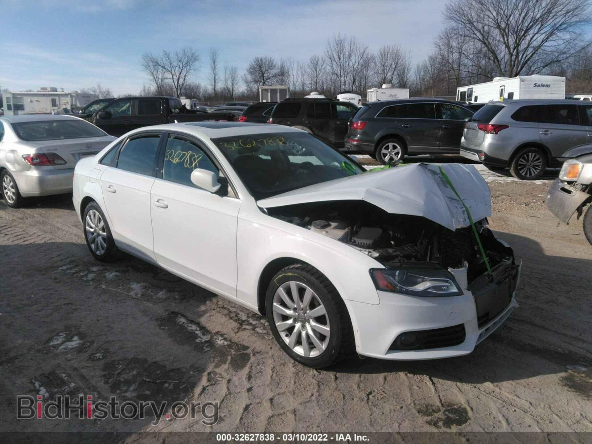 Фотография WAUBFAFL0CN016105 - AUDI A4 2012
