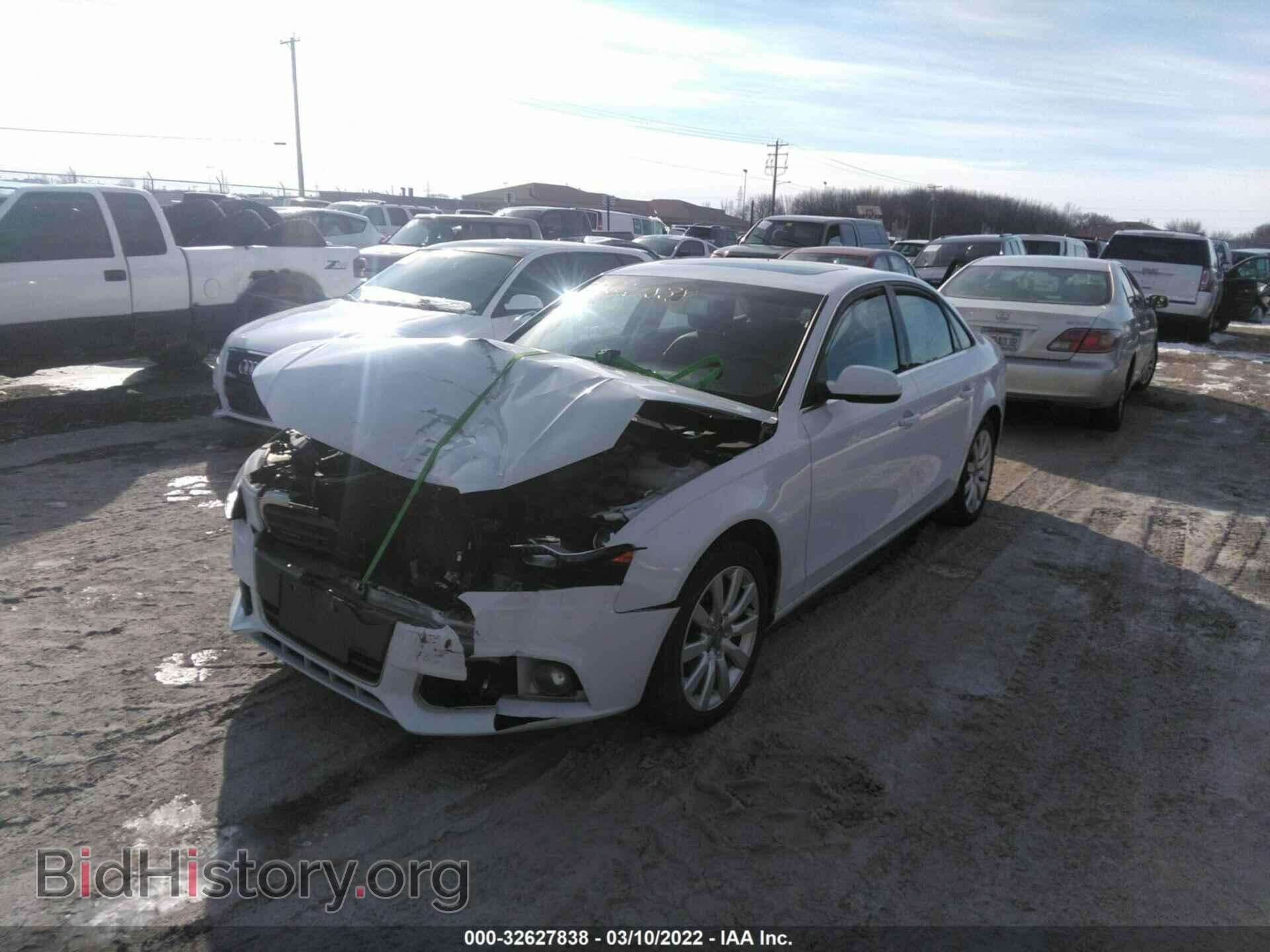 2012 AUDI A4 - VIN: WAUBFAFL0CN016105 - Фото 2
