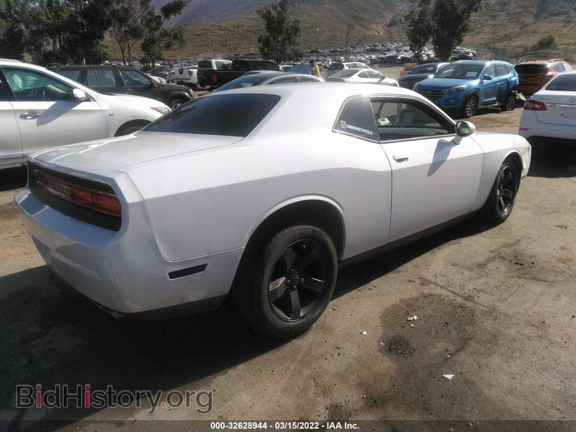 2014 DODGE CHALLENGER - VIN: 2C3CDYAG0EH298830 - Фото 4