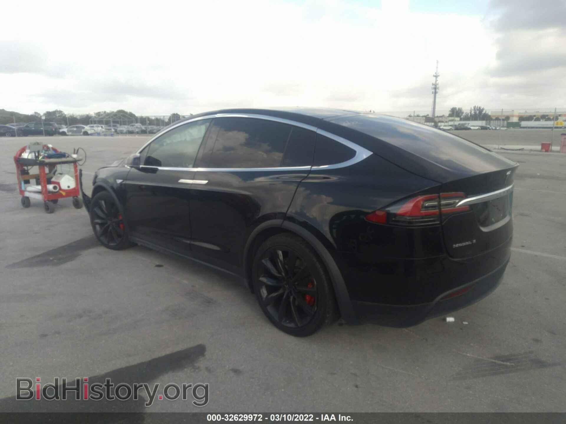 2016 TESLA MODEL X - VIN: 5YJXCBE40GF001268 - Photo 3
