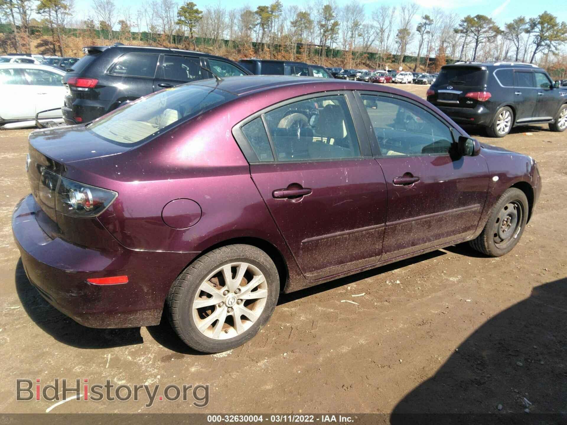2007 MAZDA MAZDA3 - VIN: JM1BK32F371704252 - Фото 4