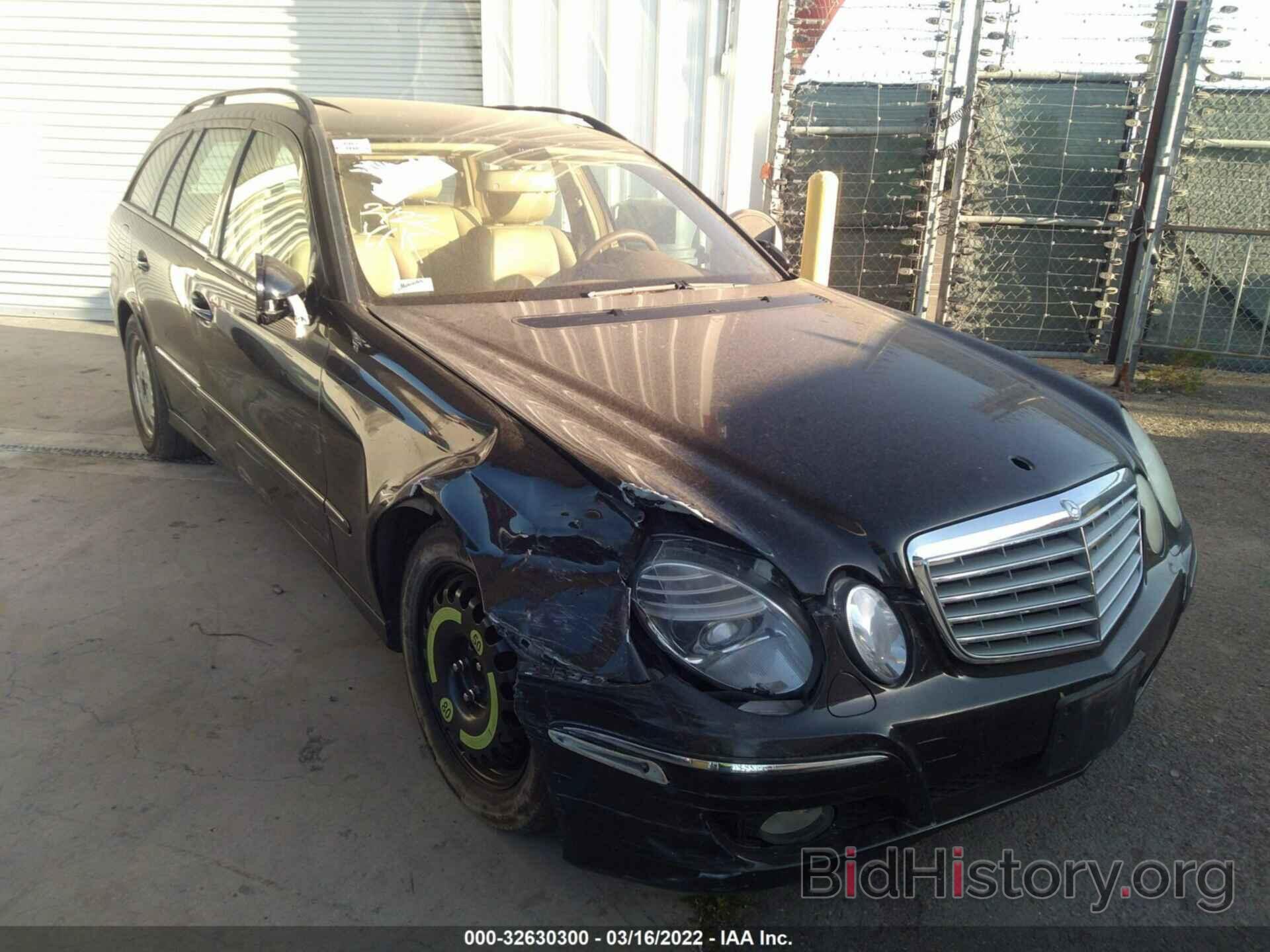 Photo WDBUH87X77X220246 - MERCEDES-BENZ E-CLASS 2007