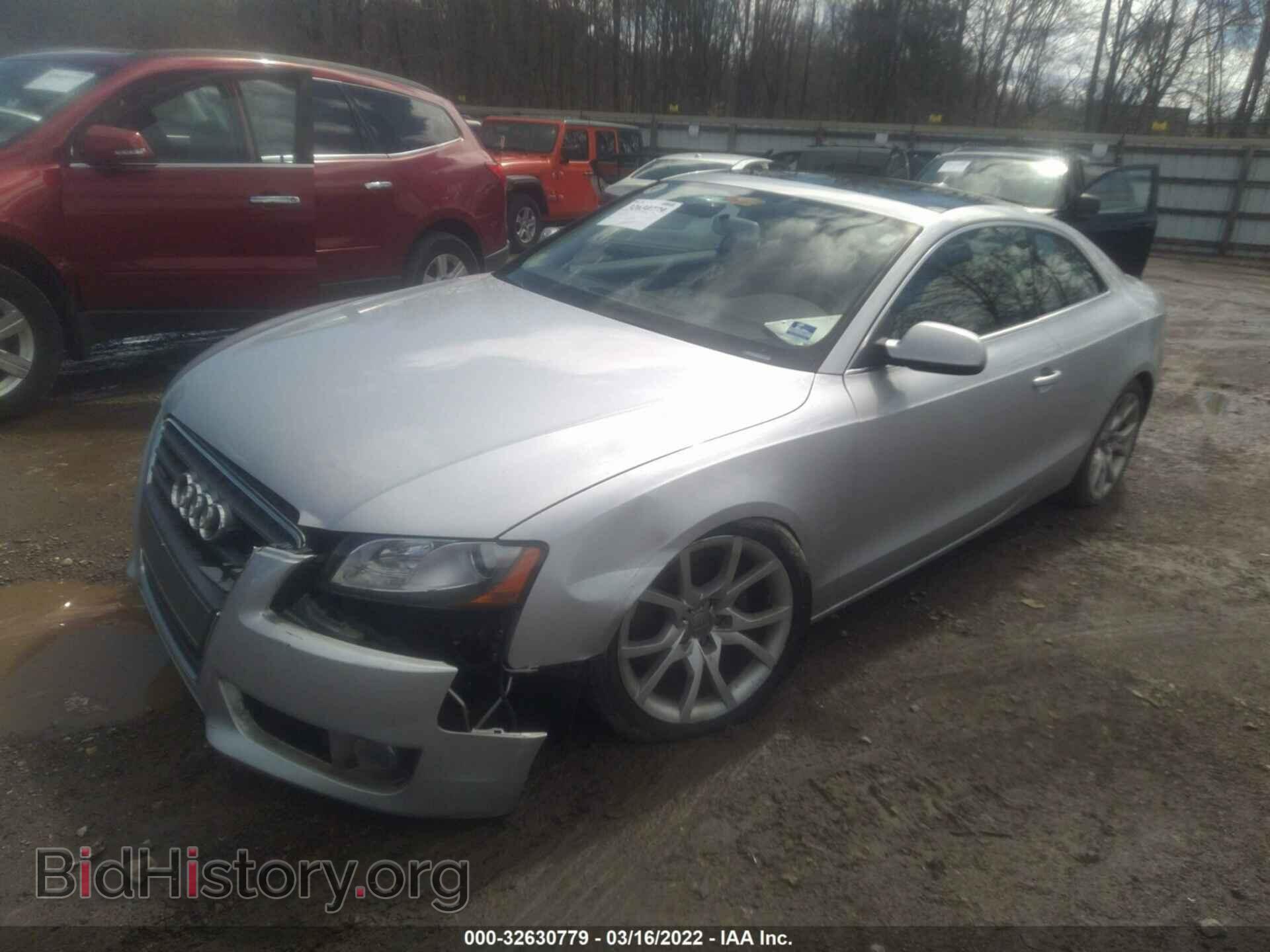 2010 AUDI A5 - VIN: WAUCFAFR6AA036601 - Photo 2