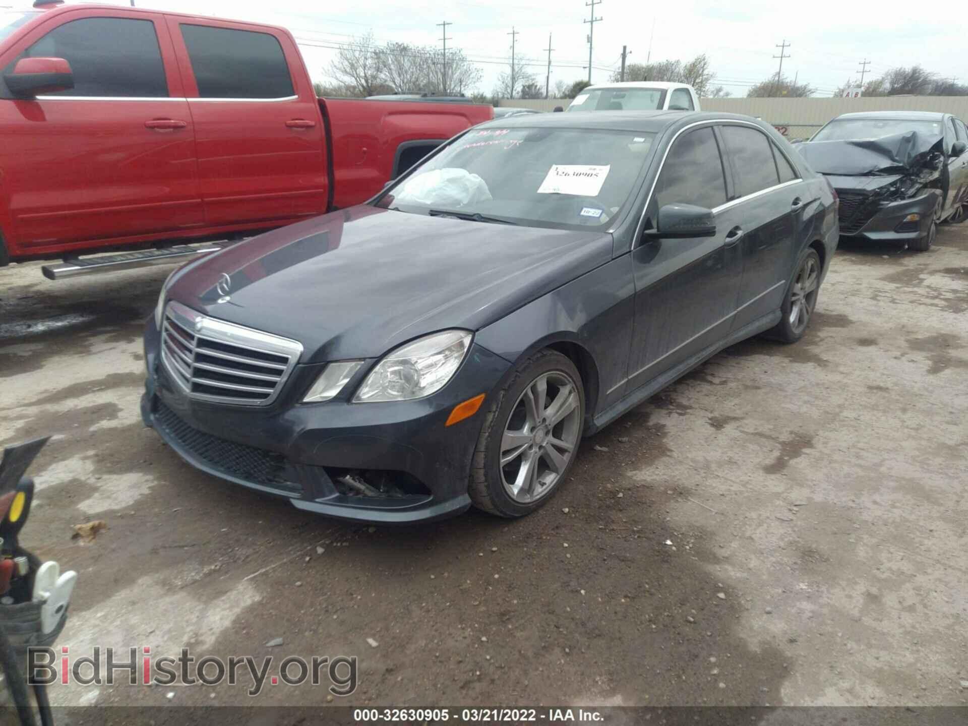 2013 MERCEDES-BENZ E-CLASS - VIN: WDDHF5KB3DA762449 - Фото 2