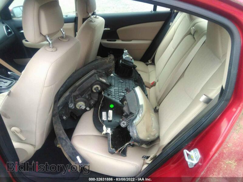 2013 Chrysler 200 (VIN 1C3CCBBB2DN679426) — фото 8 из 11