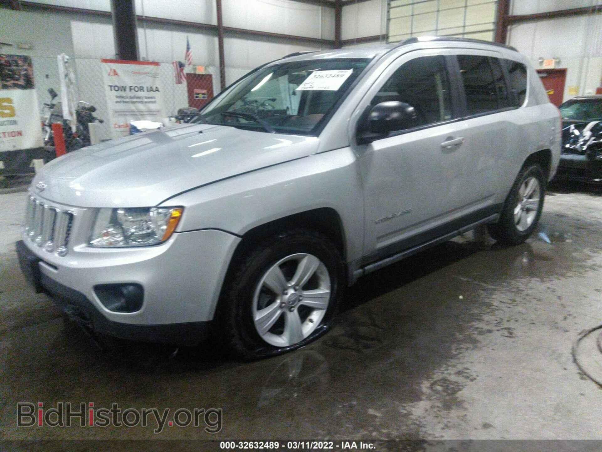 2012 JEEP COMPASS - VIN: 1C4NJDBB2CD563976 - Фото 2