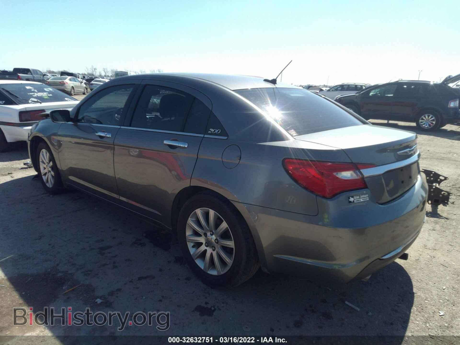 2013 CHRYSLER 200 - VIN: 1C3CCBCG9DN601798 - Фото 3