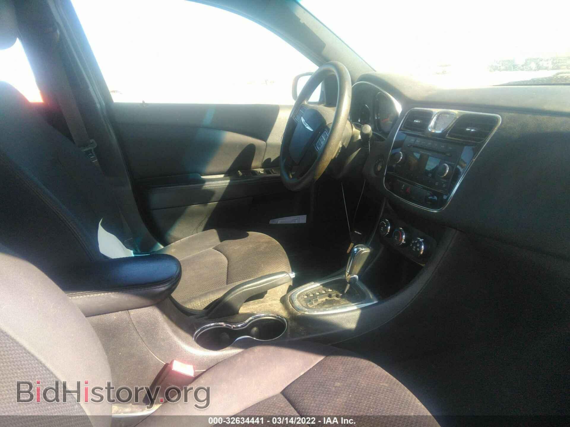 2012 CHRYSLER 200 - VIN: 1C3CCBAB1CN261875 - Photo 5