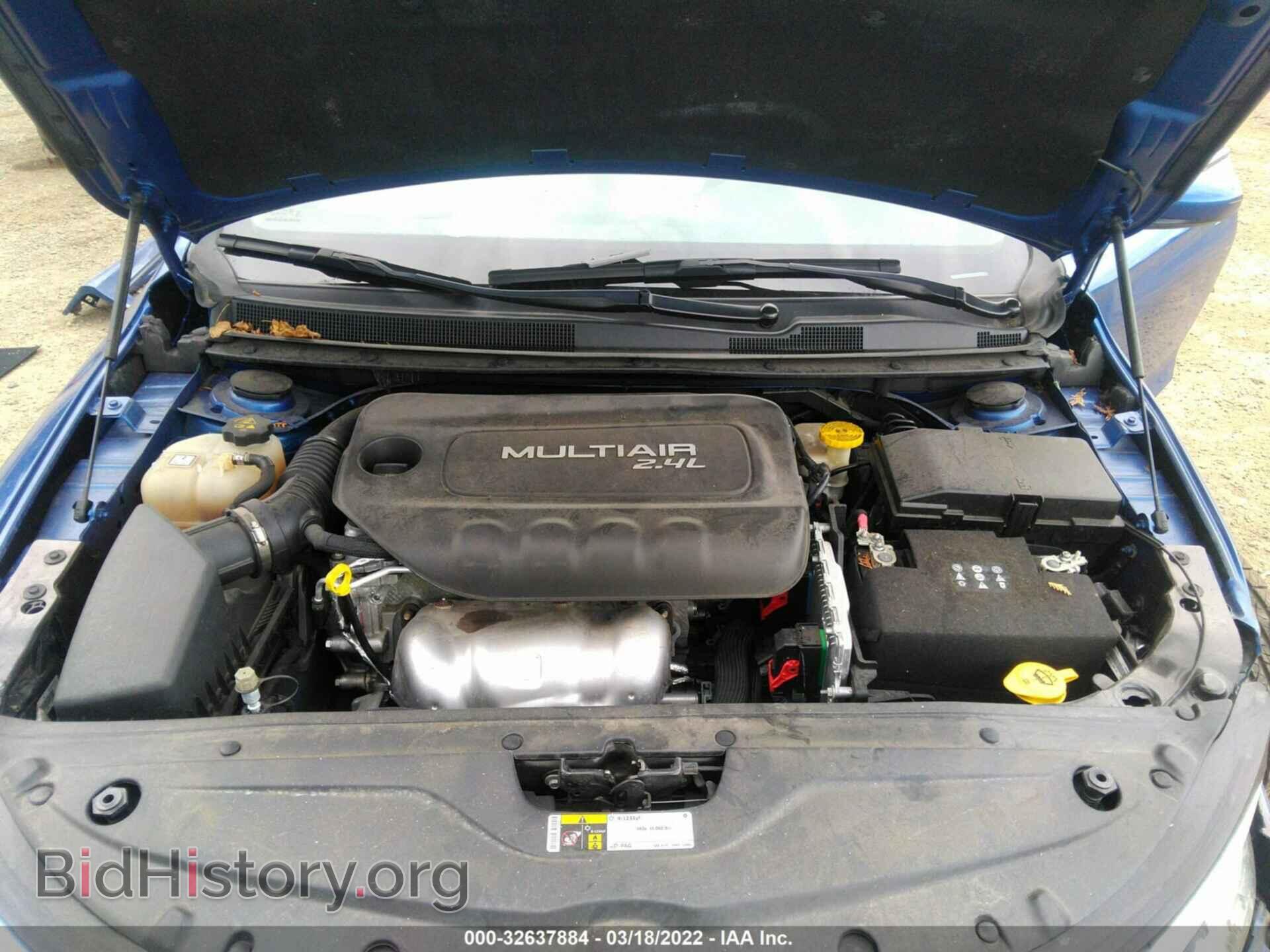 2016 CHRYSLER 200 - VIN: 1C3CCCAB9GN129443 - Фото 10