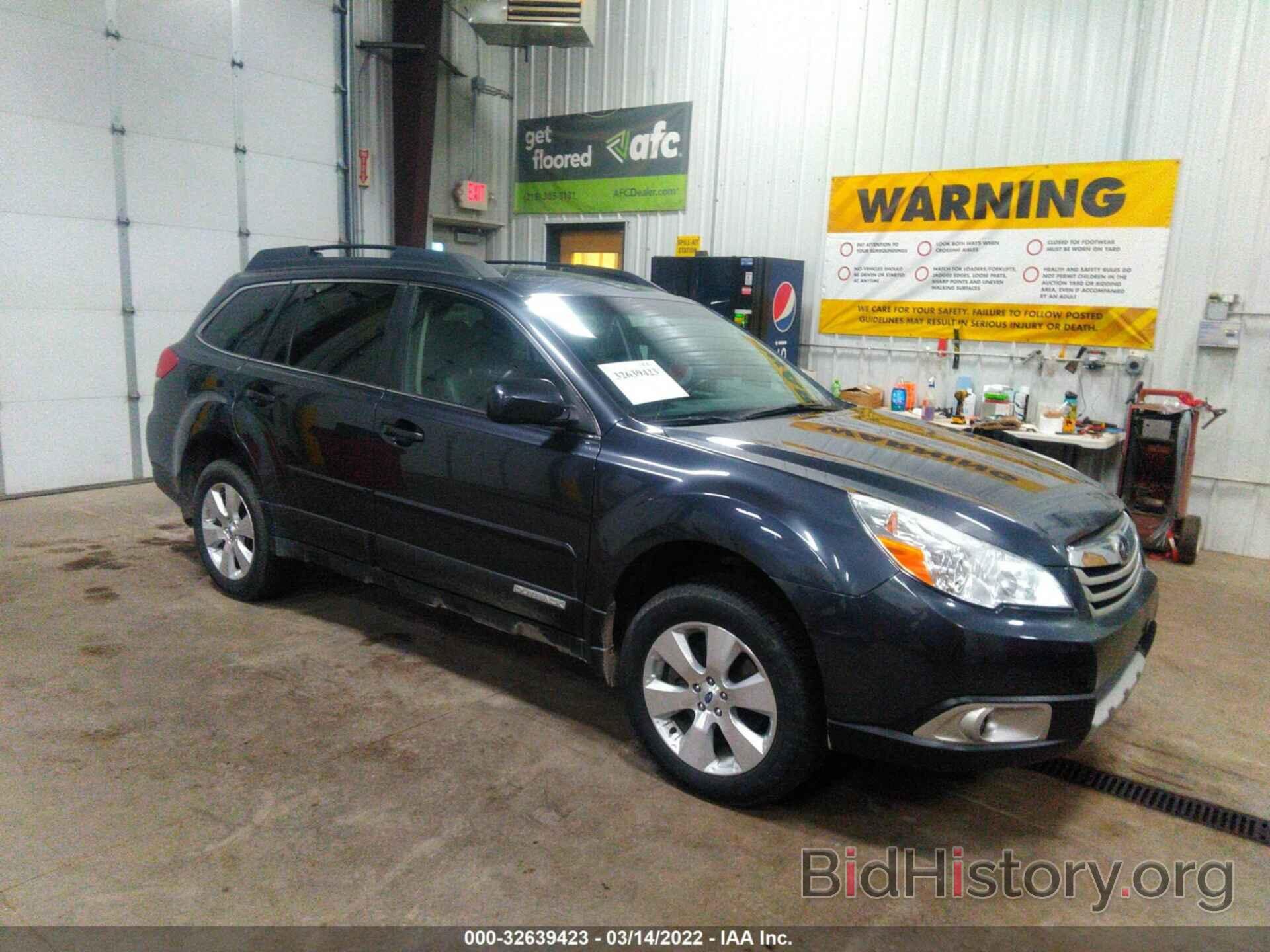 Photo 4S4BRDLC3C2303323 - SUBARU OUTBACK 2012