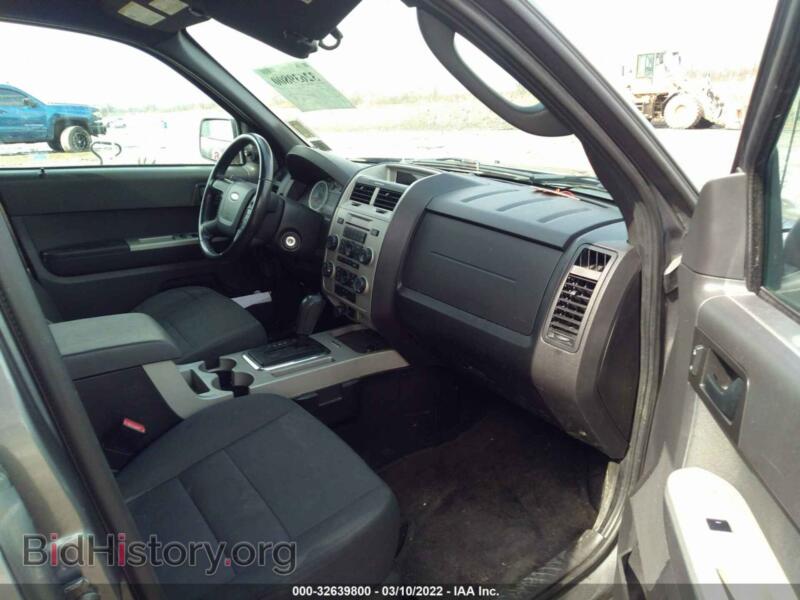2010 Ford ESCAPE (VIN 1FMCU9DG6AKC76259) — фото 5 из 10