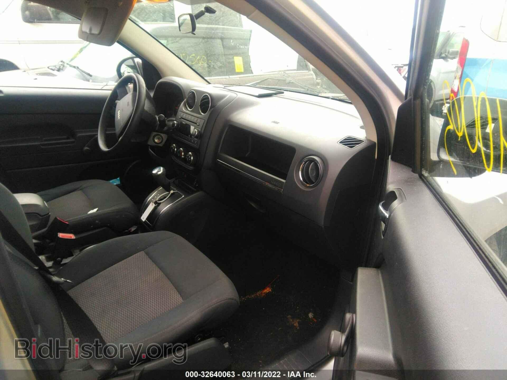 2010 JEEP COMPASS - VIN: 1J4NT4FA2AD598696 - Фото 5
