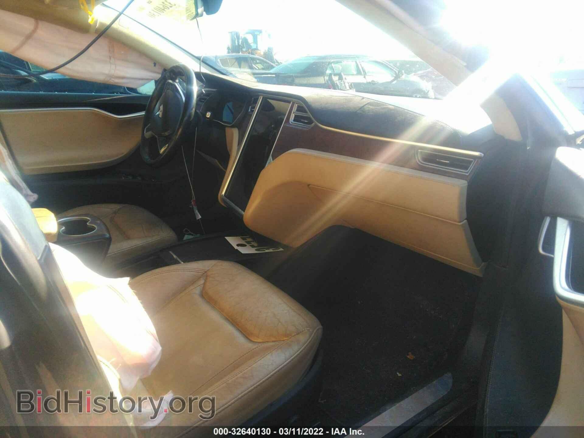 2016 TESLA MODEL S - VIN: 5YJSA1E21GF168845 - Фото 5