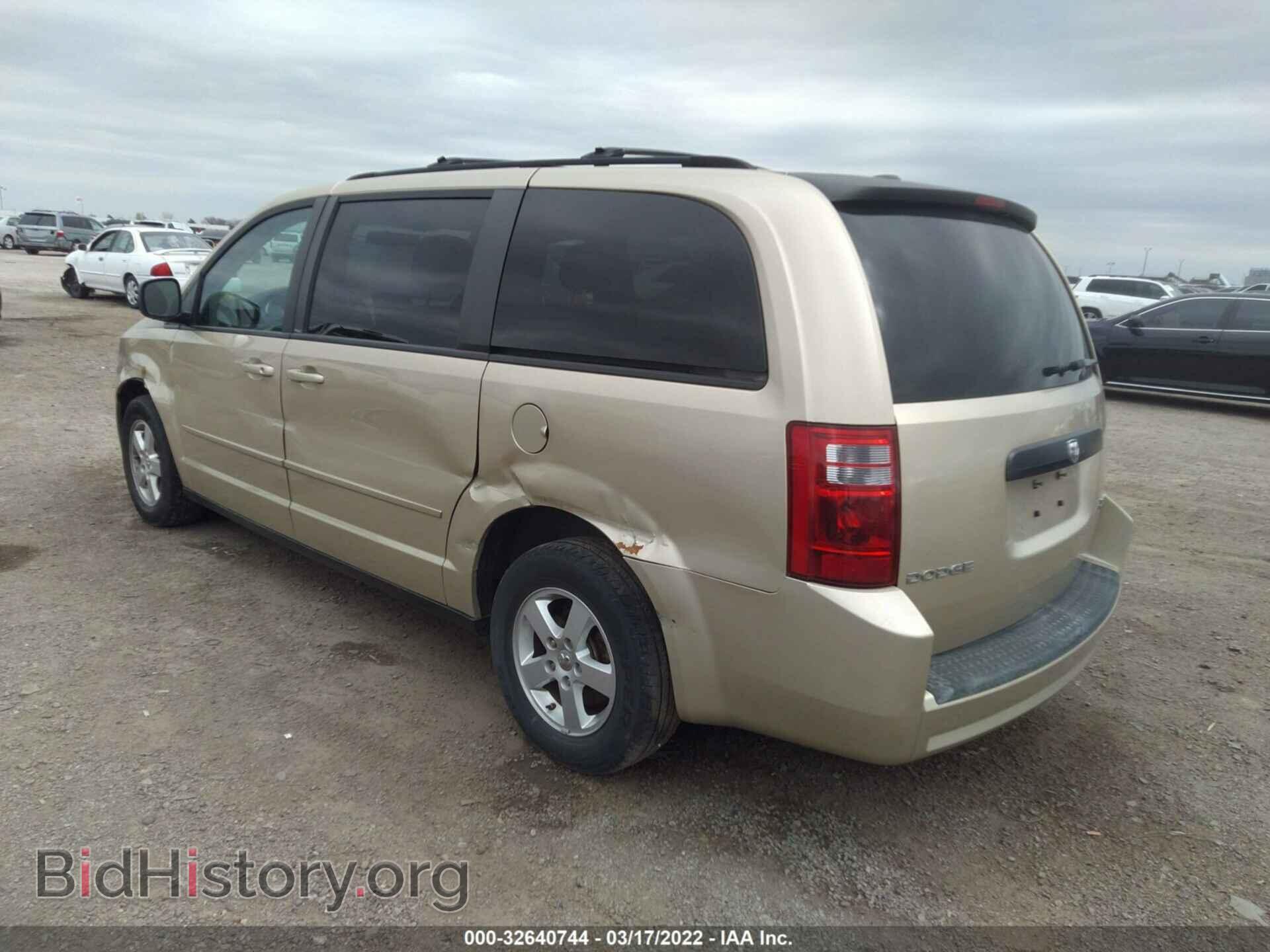 2010 DODGE GRAND CARAVAN - VIN: 2D4RN3D12AR364217 - Фото 3