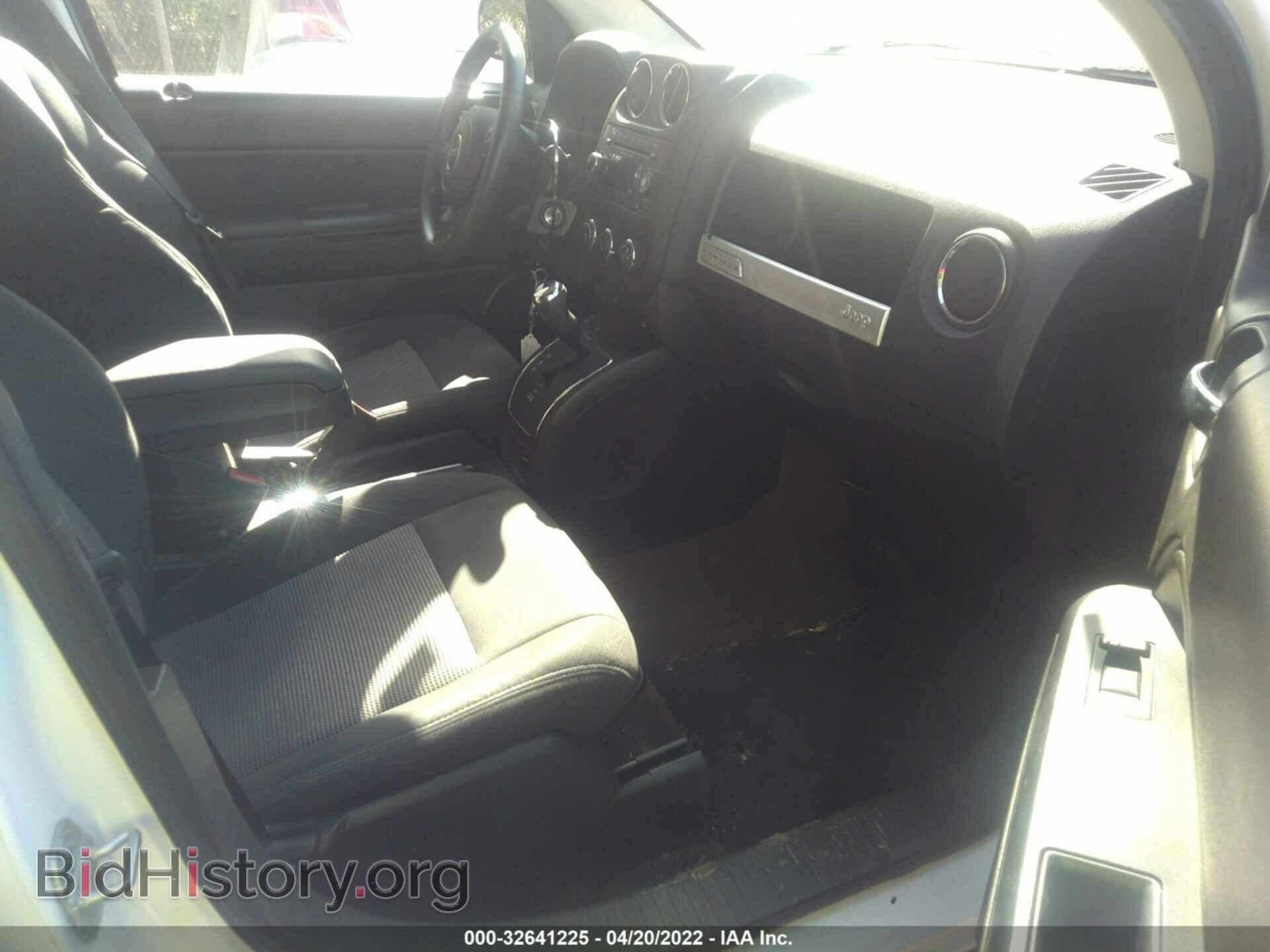 2014 JEEP COMPASS - VIN: 1C4NJDBB6ED809284 - Photo 5