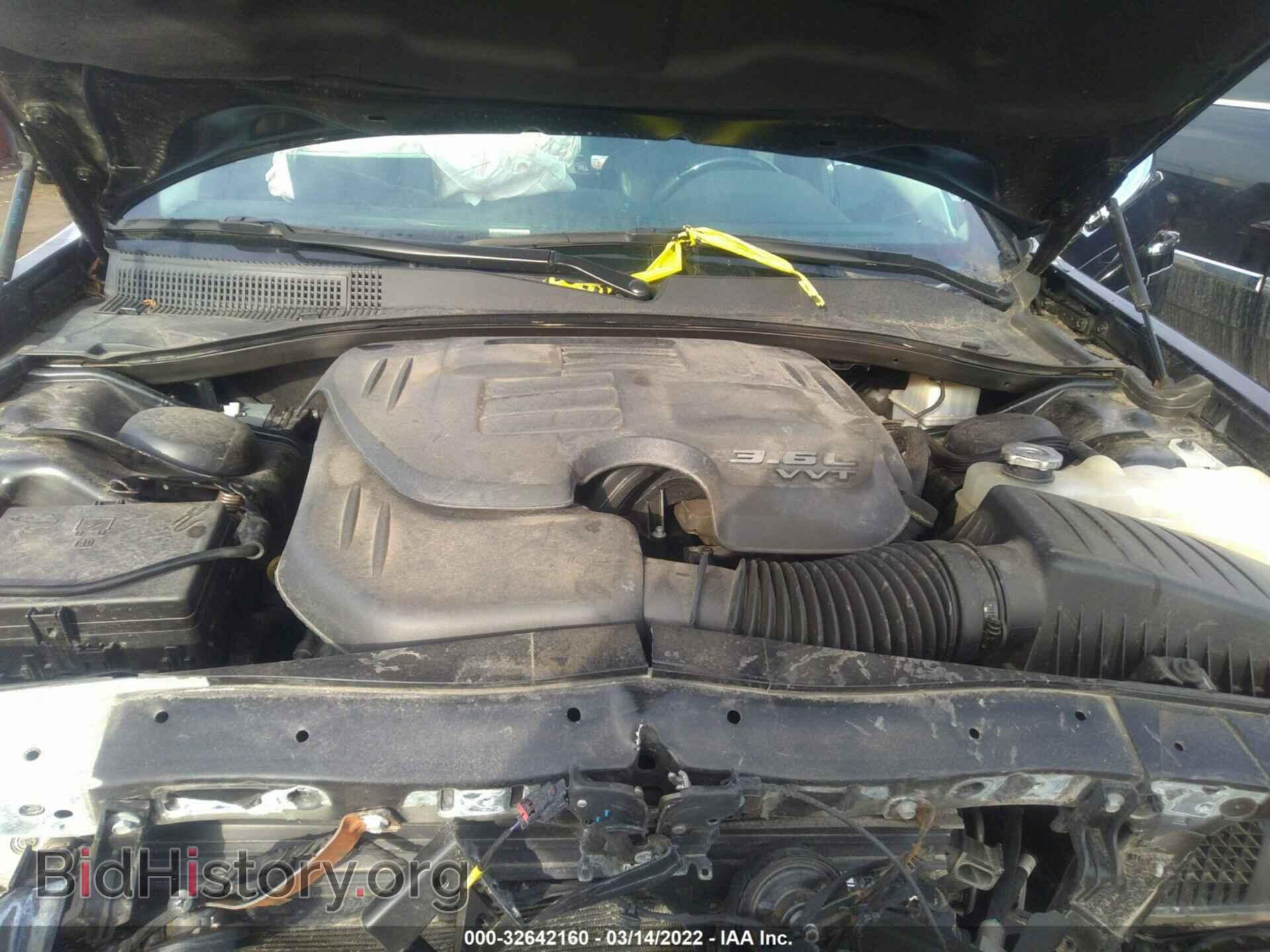 2020 CHRYSLER 300 - VIN: 2C3CCAEG8LH108645 - Фото 10