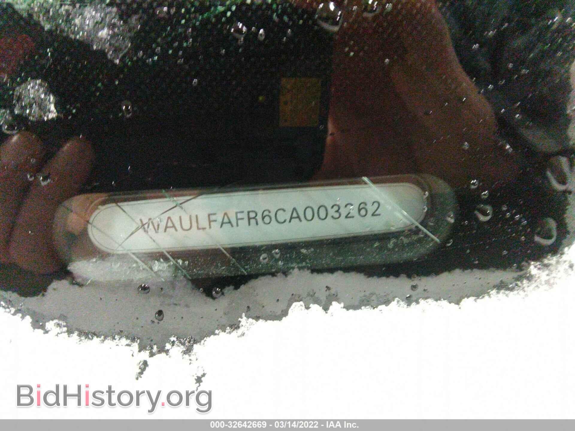 2012 AUDI A5 - VIN: WAULFAFR6CA003262 - Фото 9