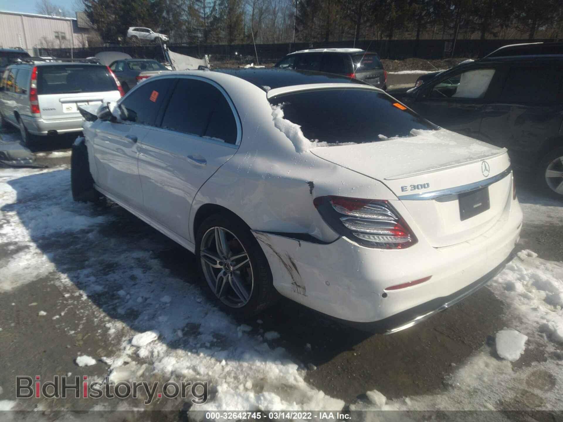 2018 MERCEDES-BENZ E-CLASS - VIN: WDDZF4KB6JA371032 - Фото 3
