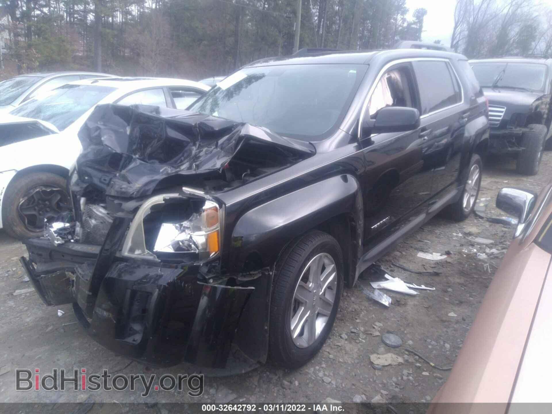 2011 GMC TERRAIN - VIN: 2CTALSEC9B6419070 - Фото 2