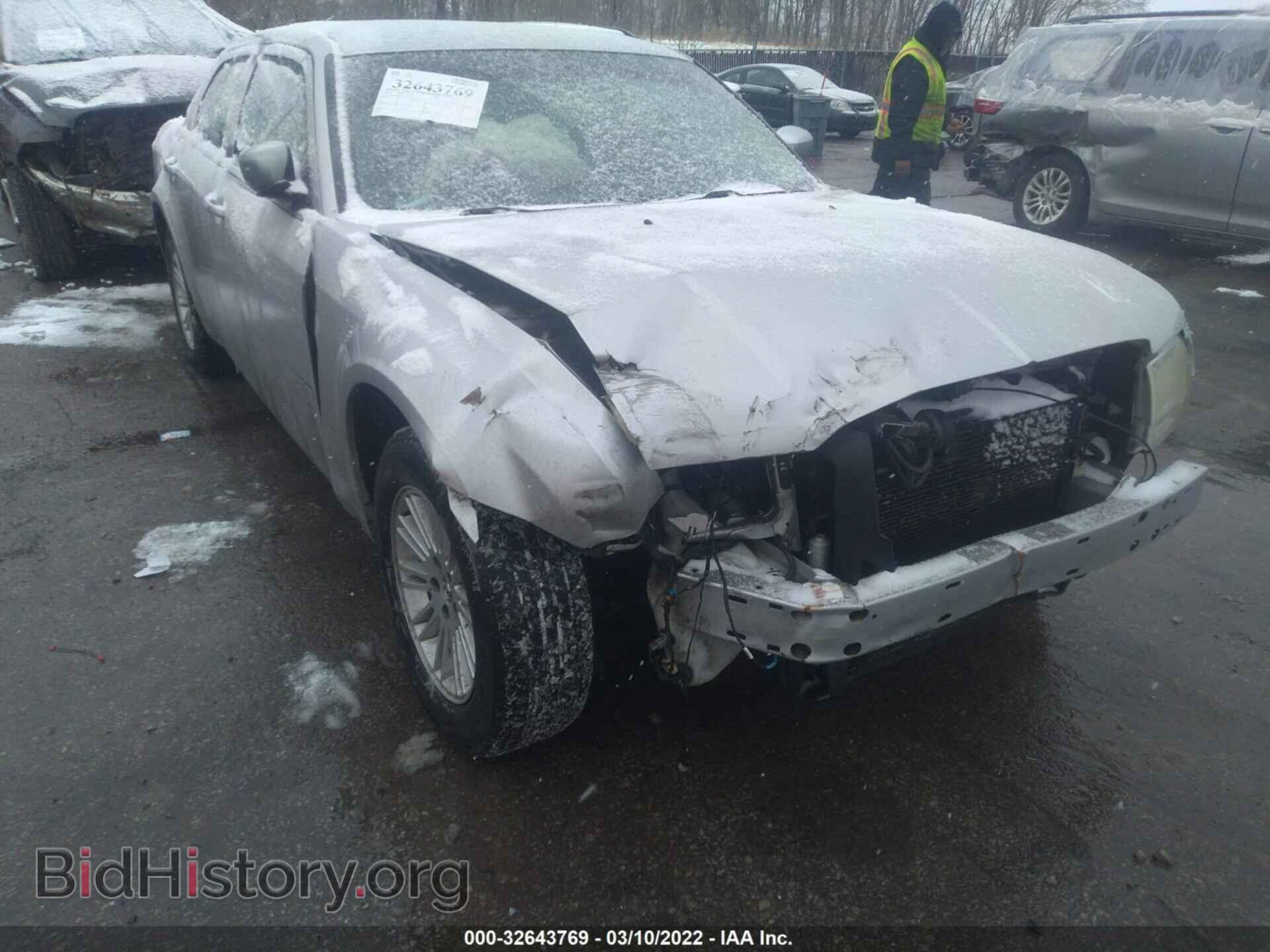 2010 CHRYSLER 300 - VIN: 2C3CA5CVXAH263256 - Фото 6