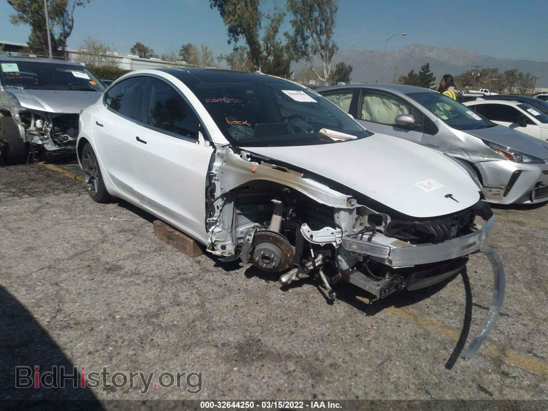 Photo 5YJ3E1EA7KF411938 - TESLA MODEL 3 2019