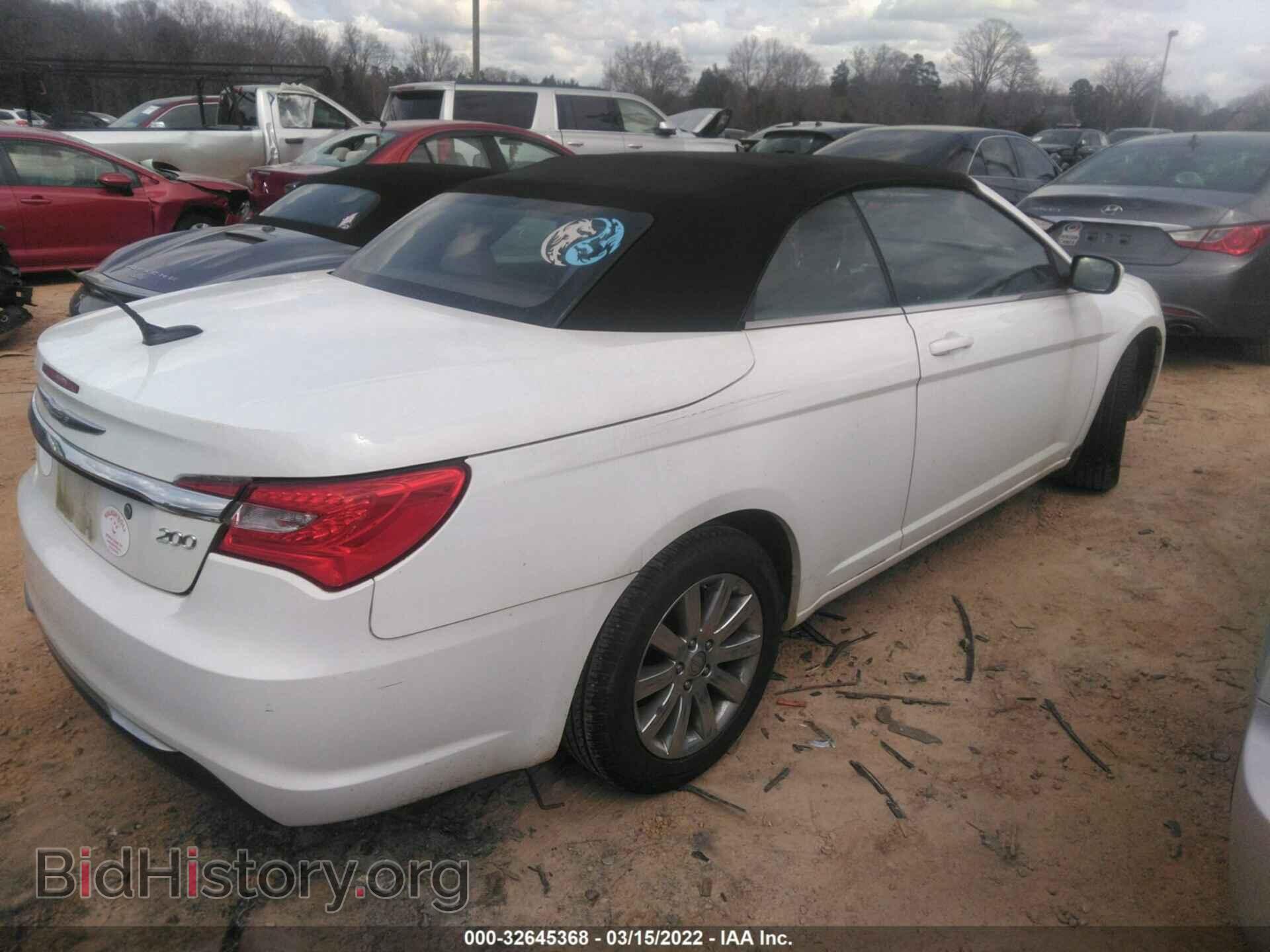 2013 CHRYSLER 200 - VIN: 1C3BCBEB2DN511583 - Фото 4