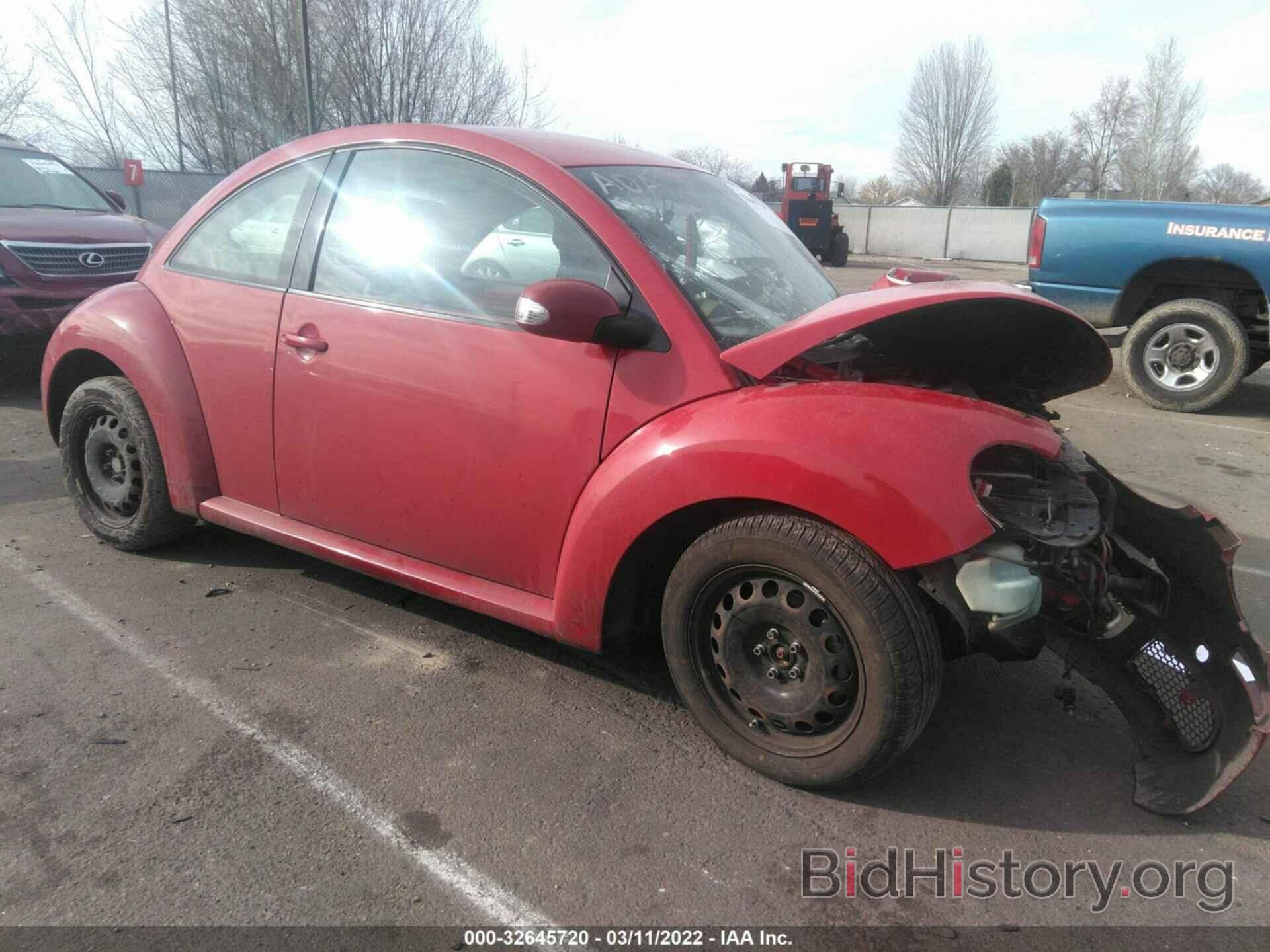 Photo 3VWPG3AG9AM020332 - VOLKSWAGEN NEW BEETLE COUPE 2010