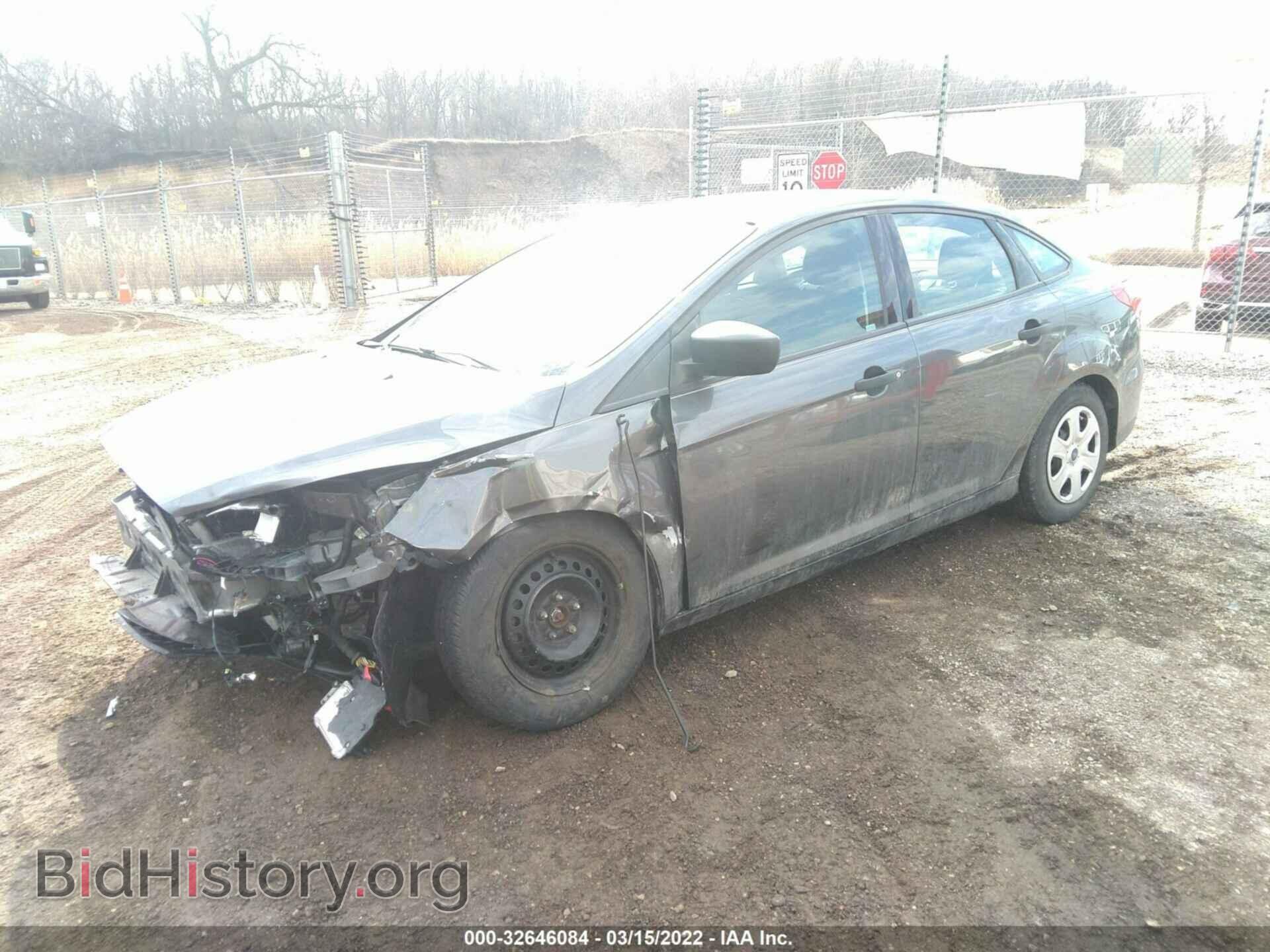 2016 FORD FOCUS - VIN: 1FADP3E26GL402273 - Фото 2