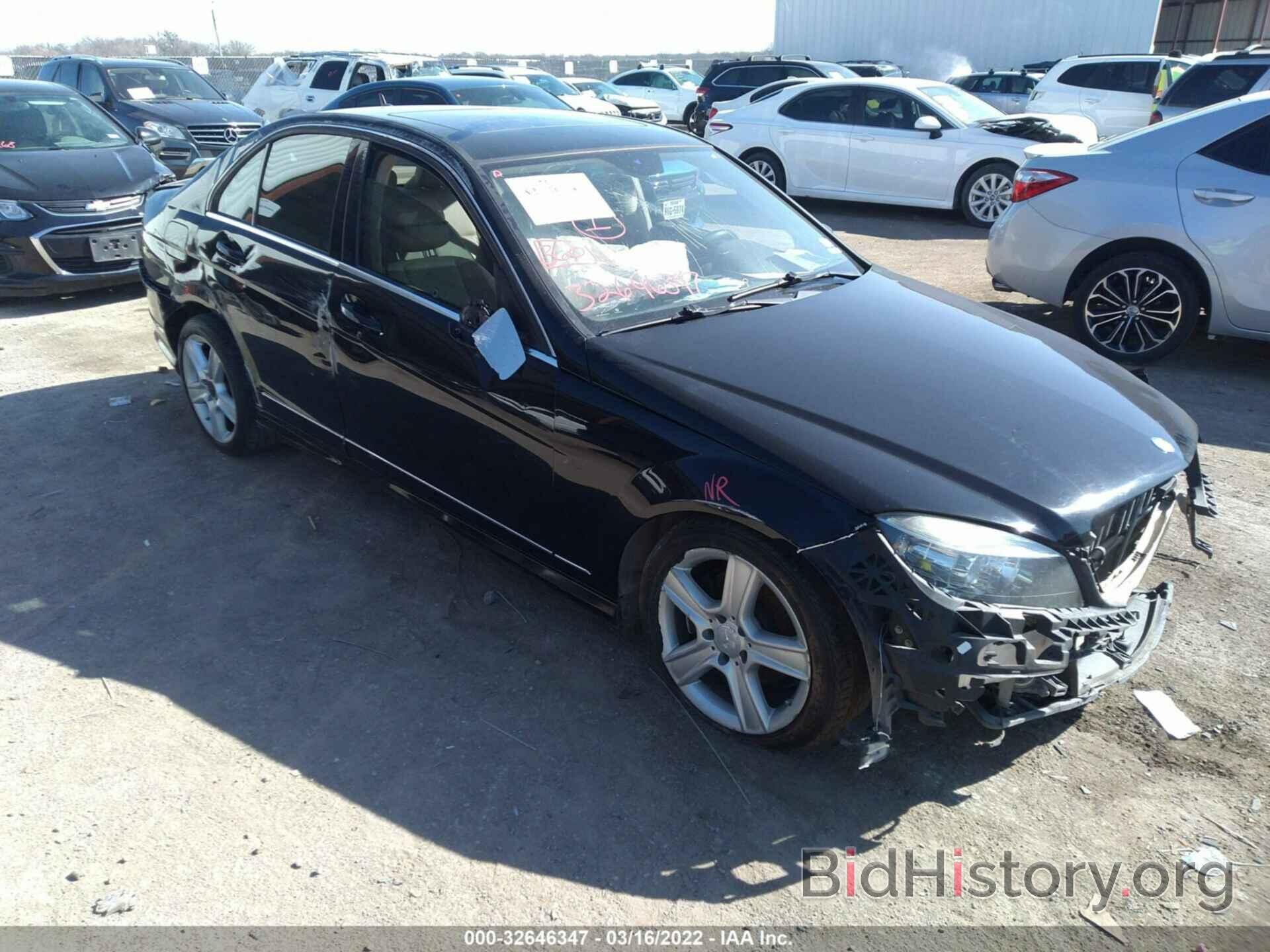 Photo WDDGF5EB4BA479143 - MERCEDES-BENZ C-CLASS 2011