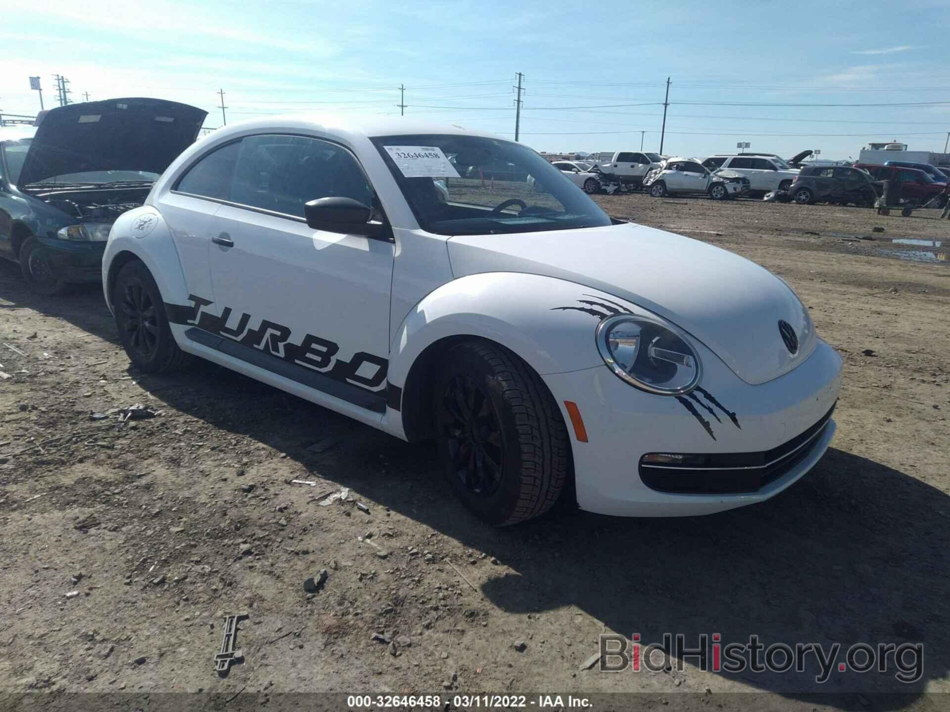 Photo 3VWF17AT0GM619520 - VOLKSWAGEN BEETLE COUPE 2016