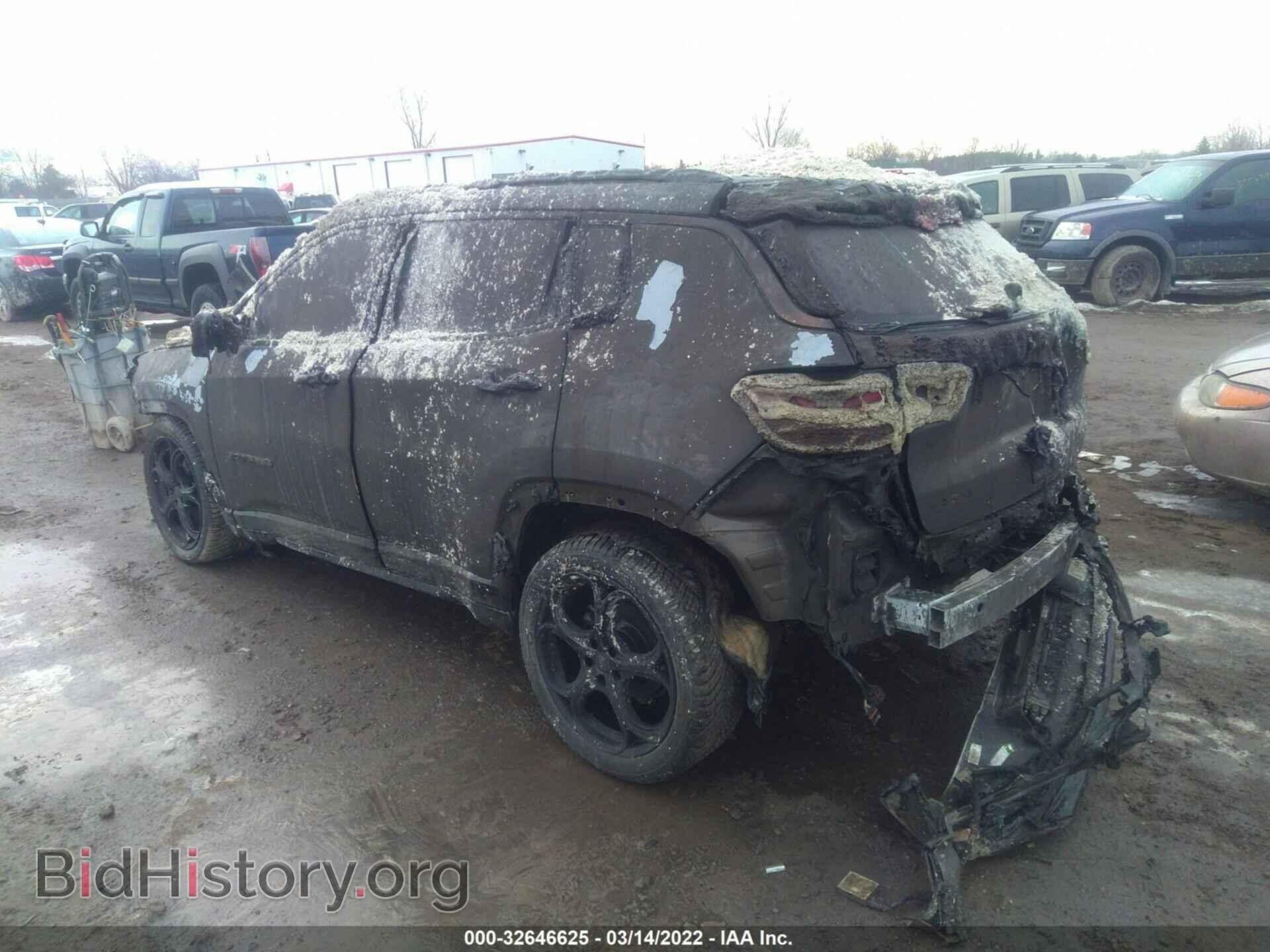 2022 JEEP COMPASS - VIN: 3C4NJDCB9NT105752 - Фото 3